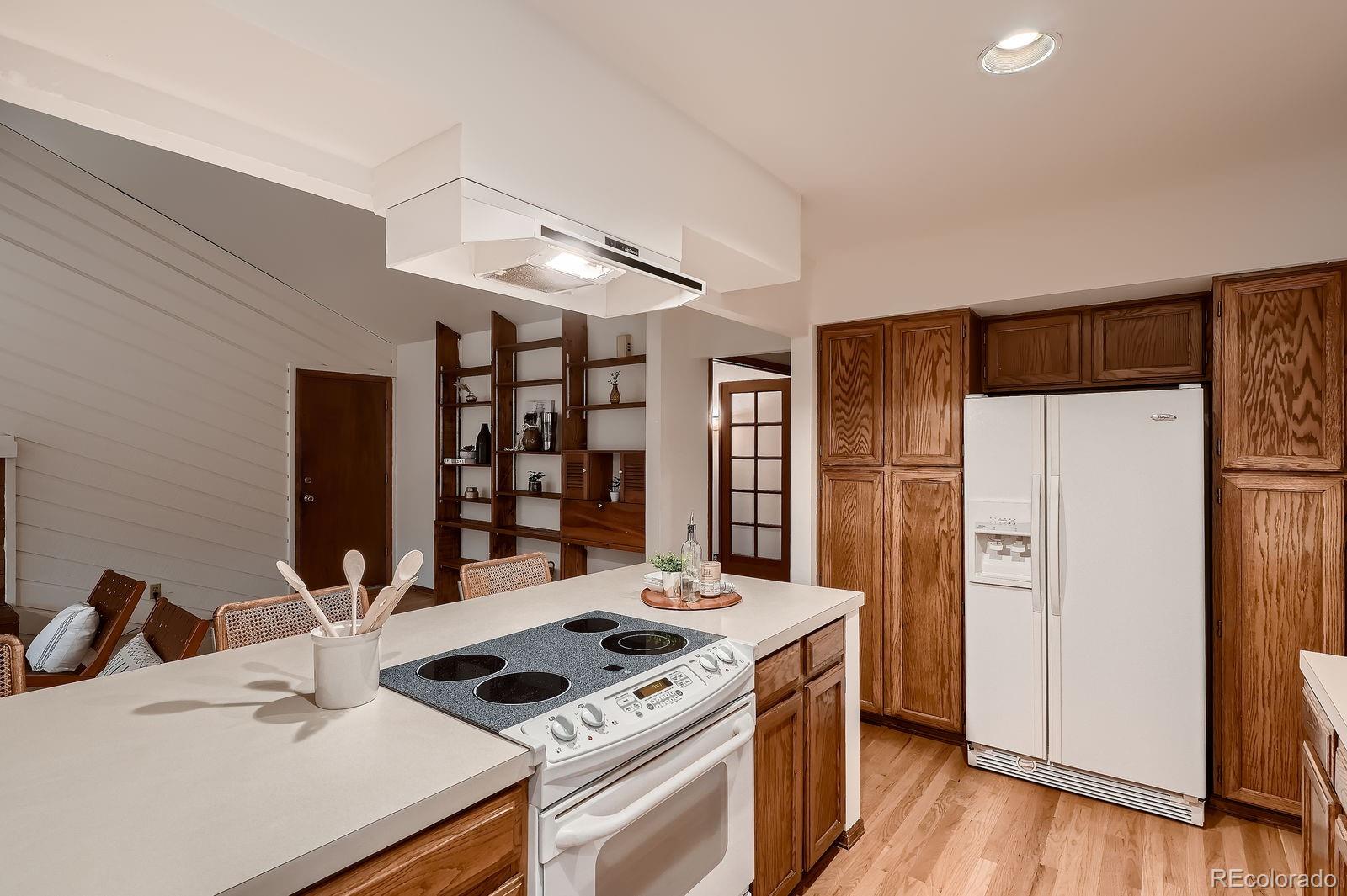 MLS Image #11 for 900  poplar avenue,boulder, Colorado
