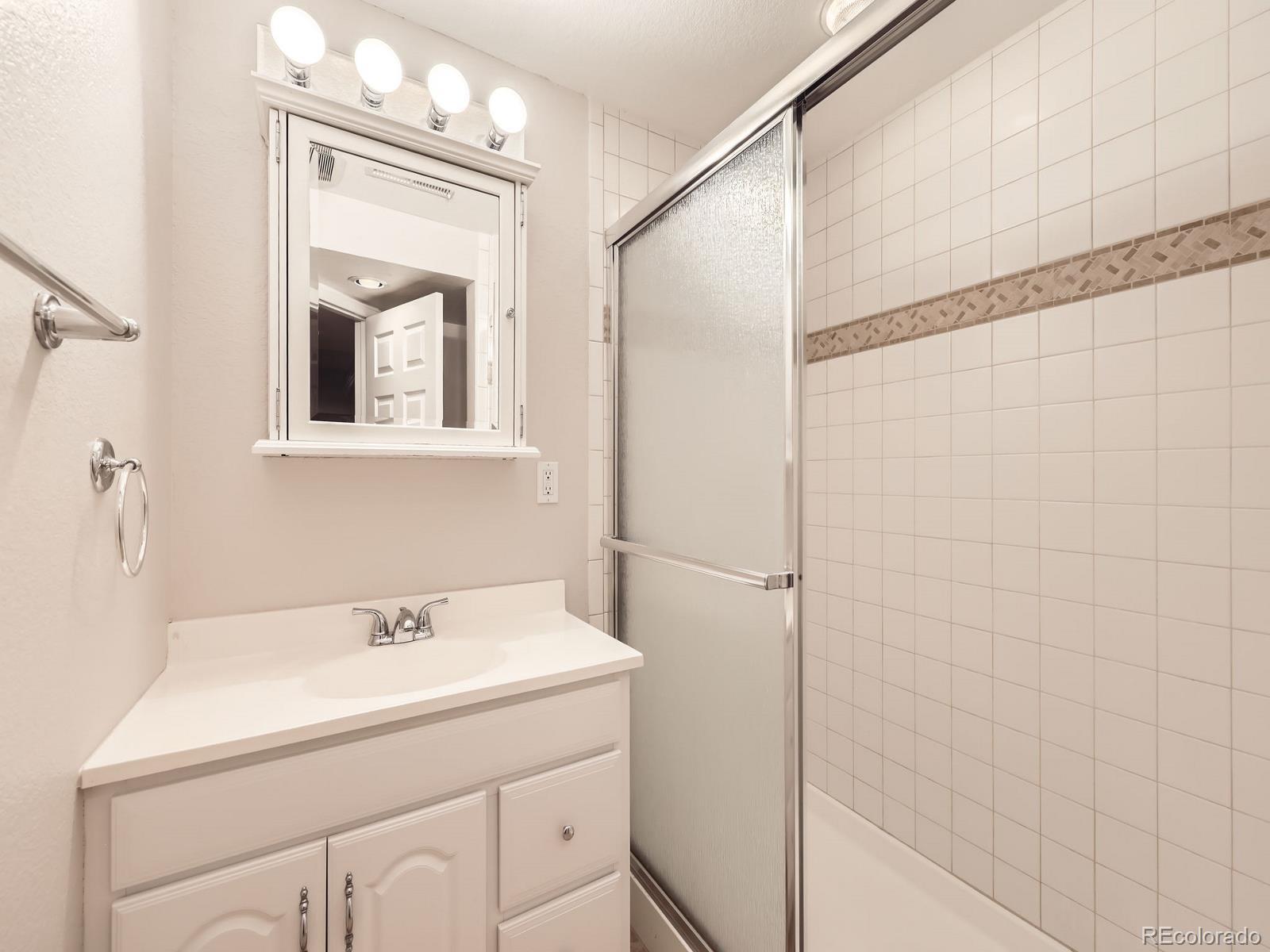 MLS Image #23 for 2216 s nile court,aurora, Colorado