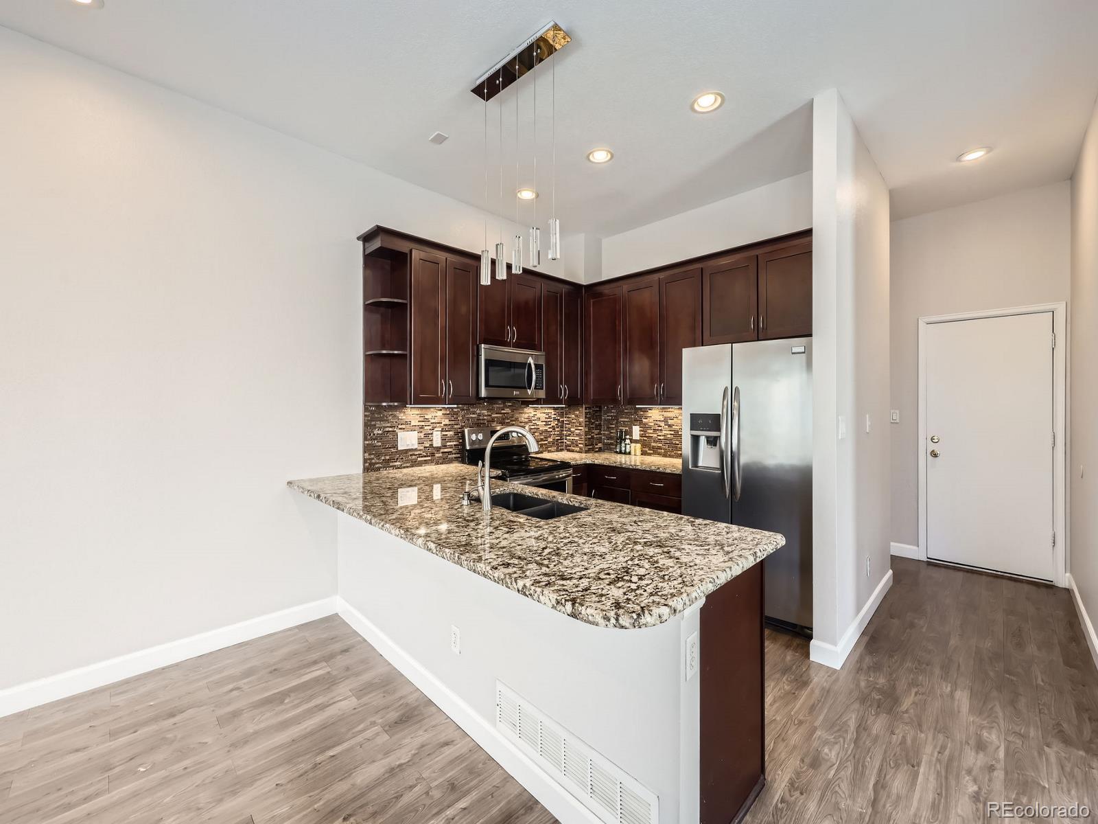 MLS Image #8 for 2216 s nile court,aurora, Colorado
