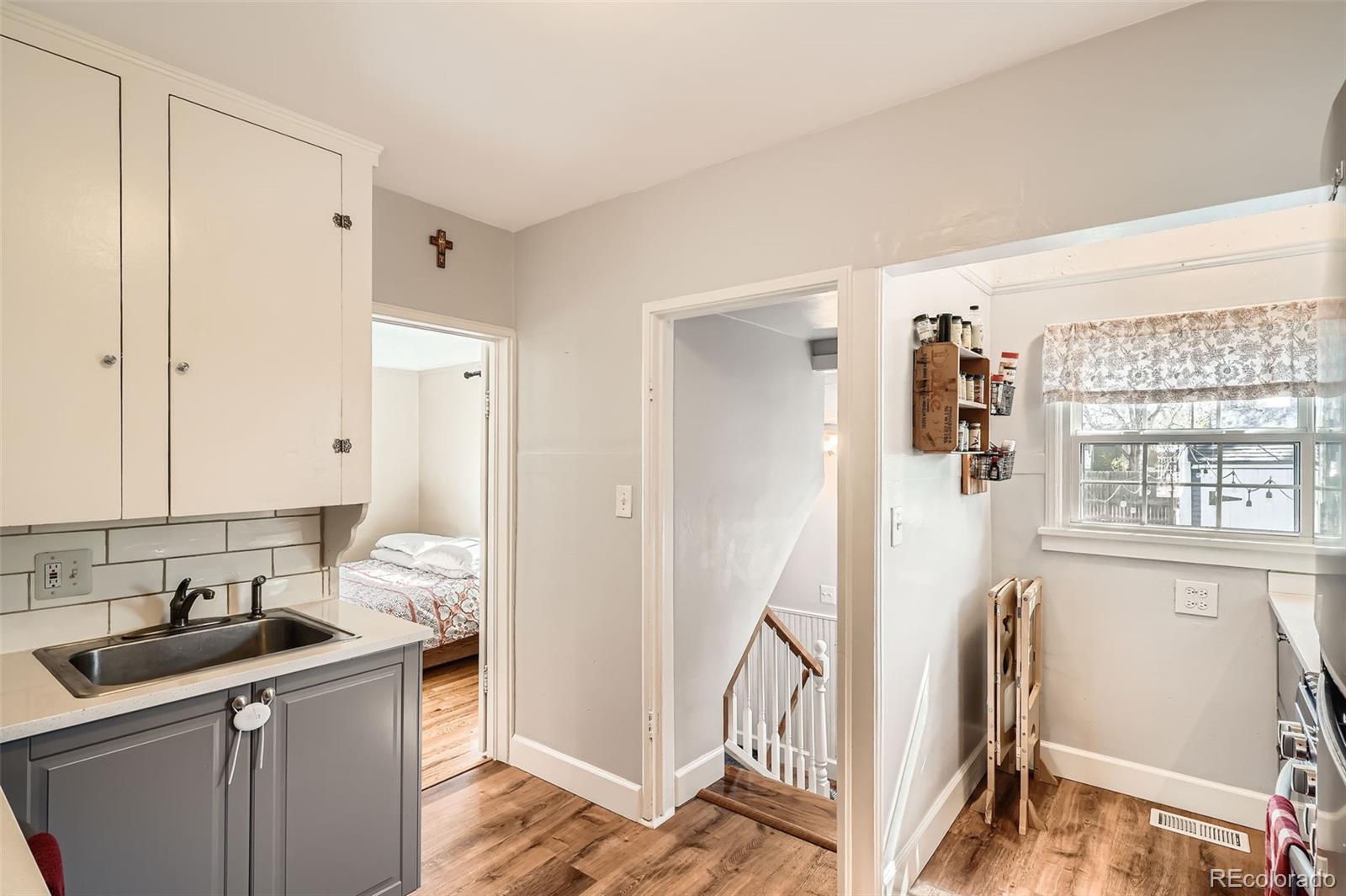 MLS Image #11 for 2252 s lafayette street,denver, Colorado