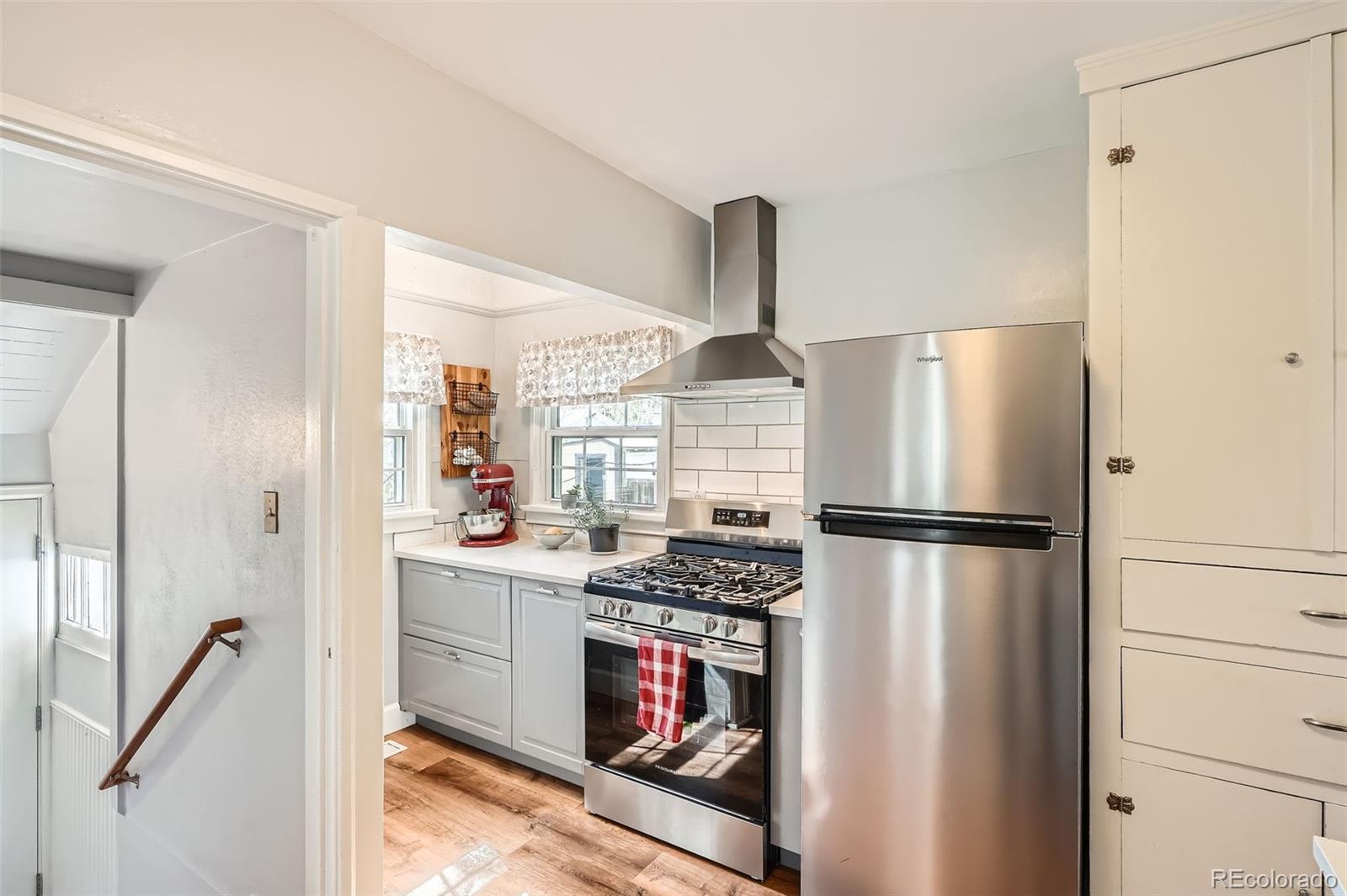 MLS Image #12 for 2252 s lafayette street,denver, Colorado