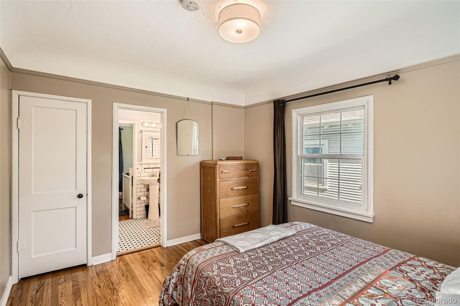 MLS Image #14 for 2252 s lafayette street,denver, Colorado
