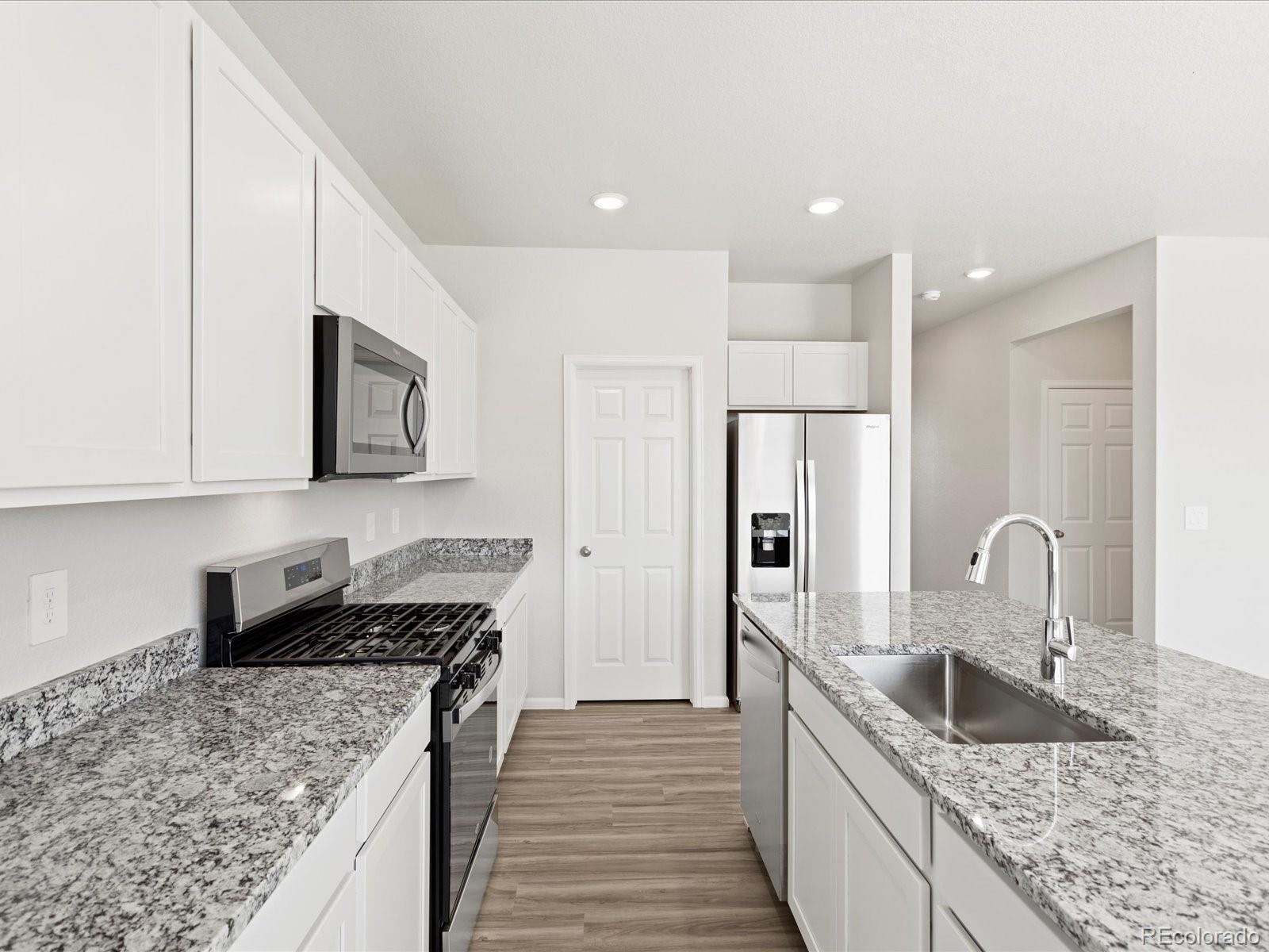 MLS Image #15 for 7324  27th street lane,greeley, Colorado