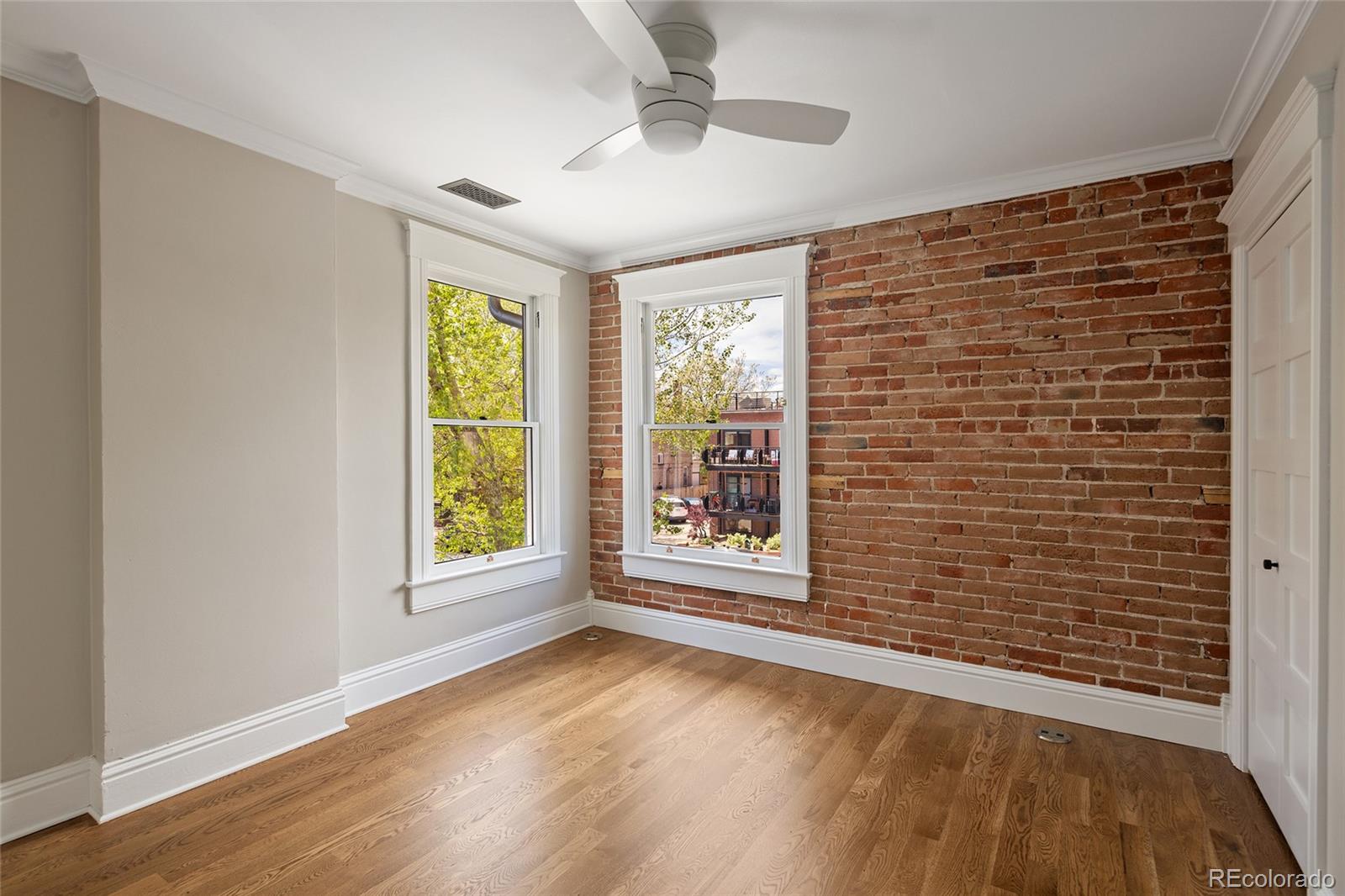 MLS Image #26 for 1050 n clarkson street,denver, Colorado