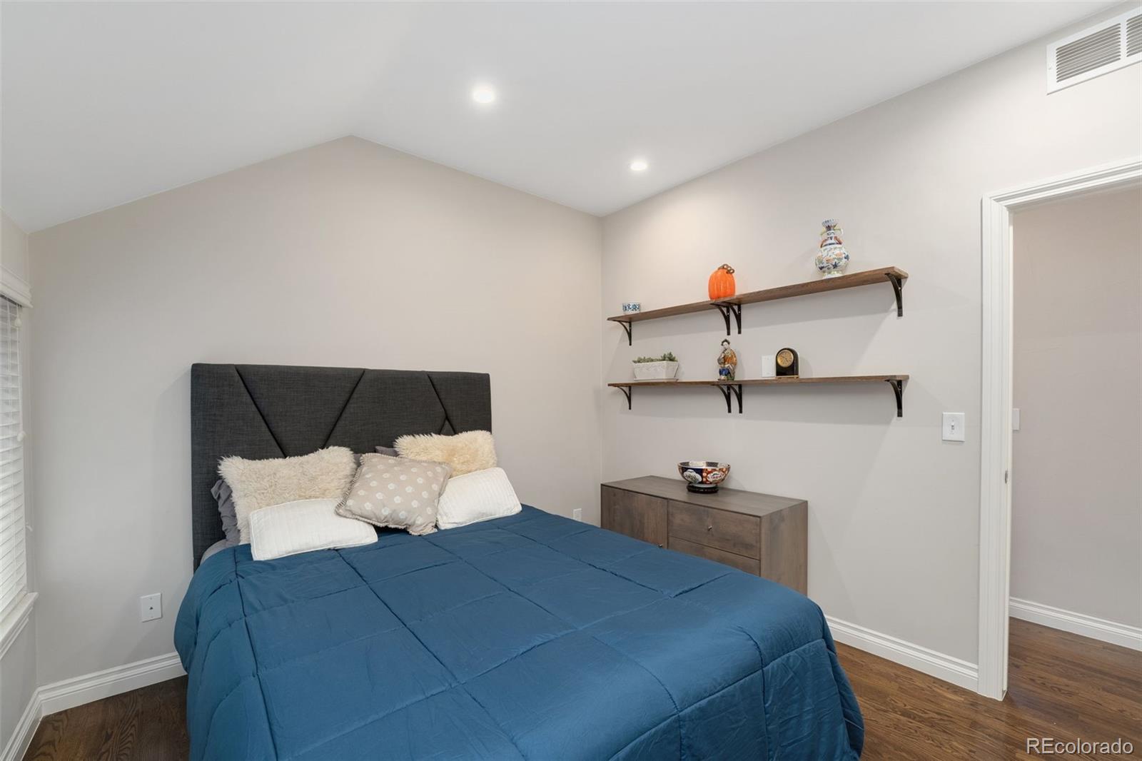 MLS Image #27 for 2222 n washington street,denver, Colorado