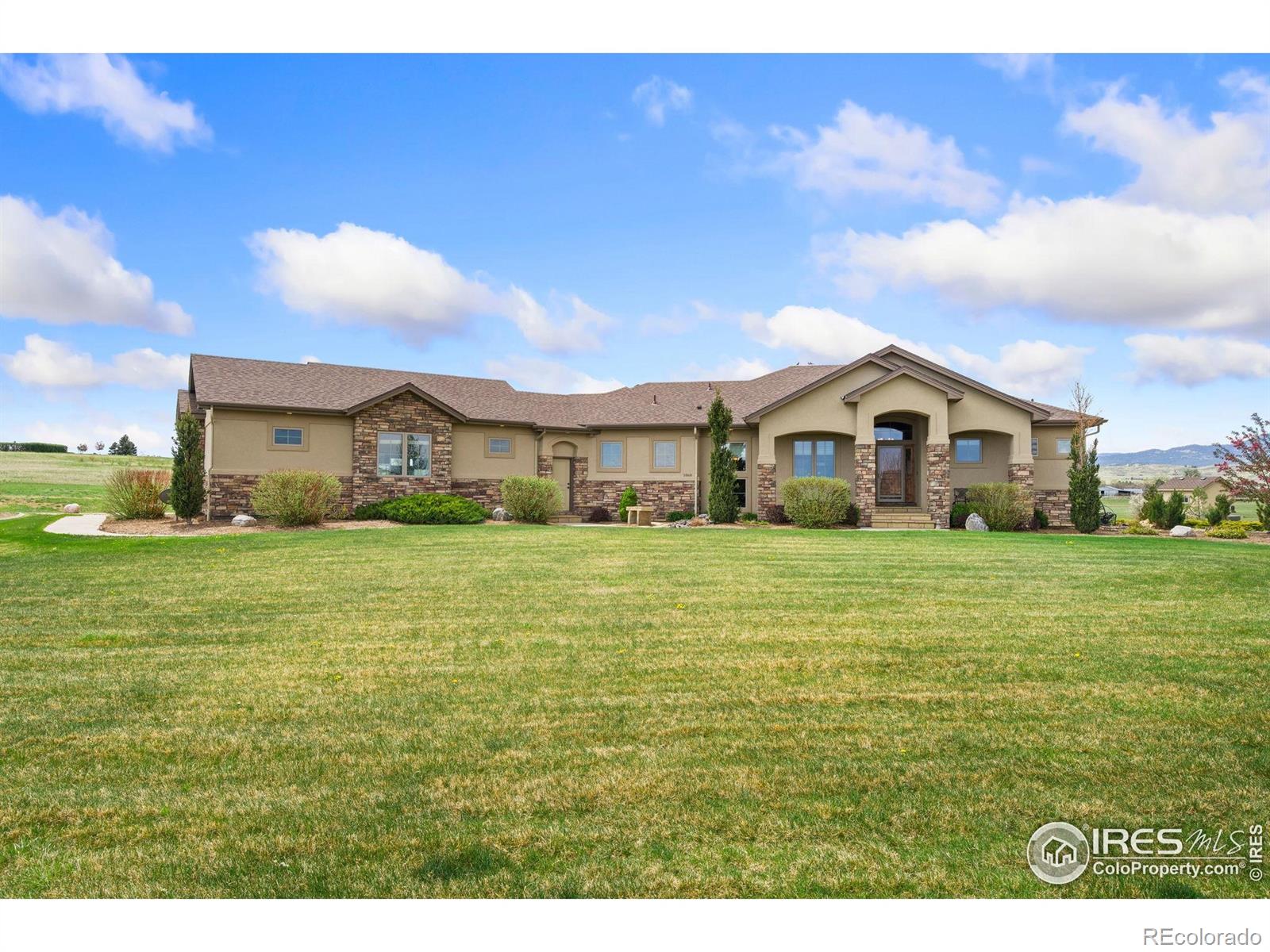 MLS Image #1 for 1868  preserve drive,berthoud, Colorado