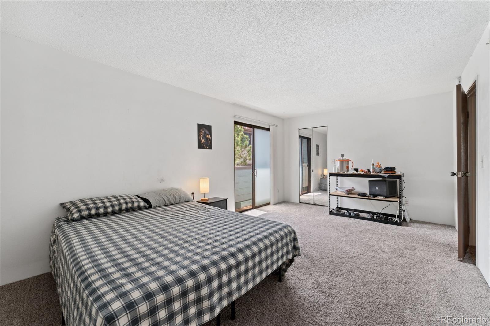 MLS Image #11 for 11905 e harvard avenue,aurora, Colorado