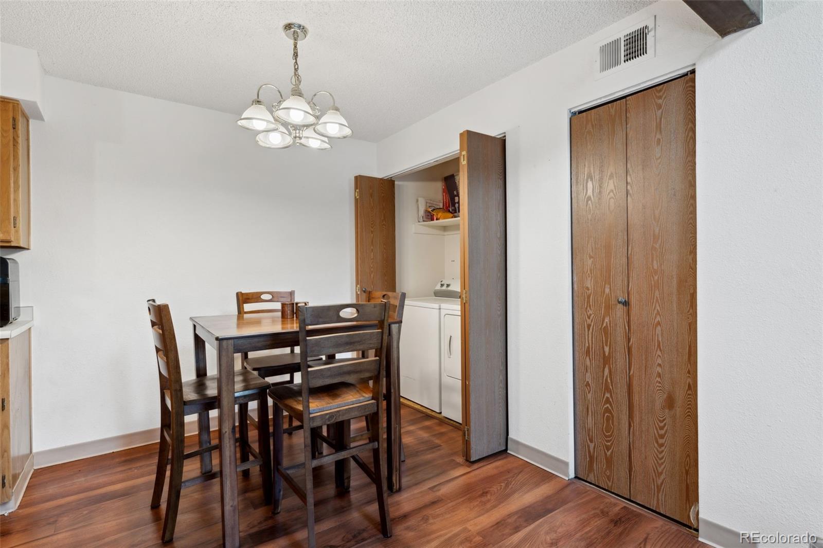 MLS Image #5 for 11905 e harvard avenue,aurora, Colorado