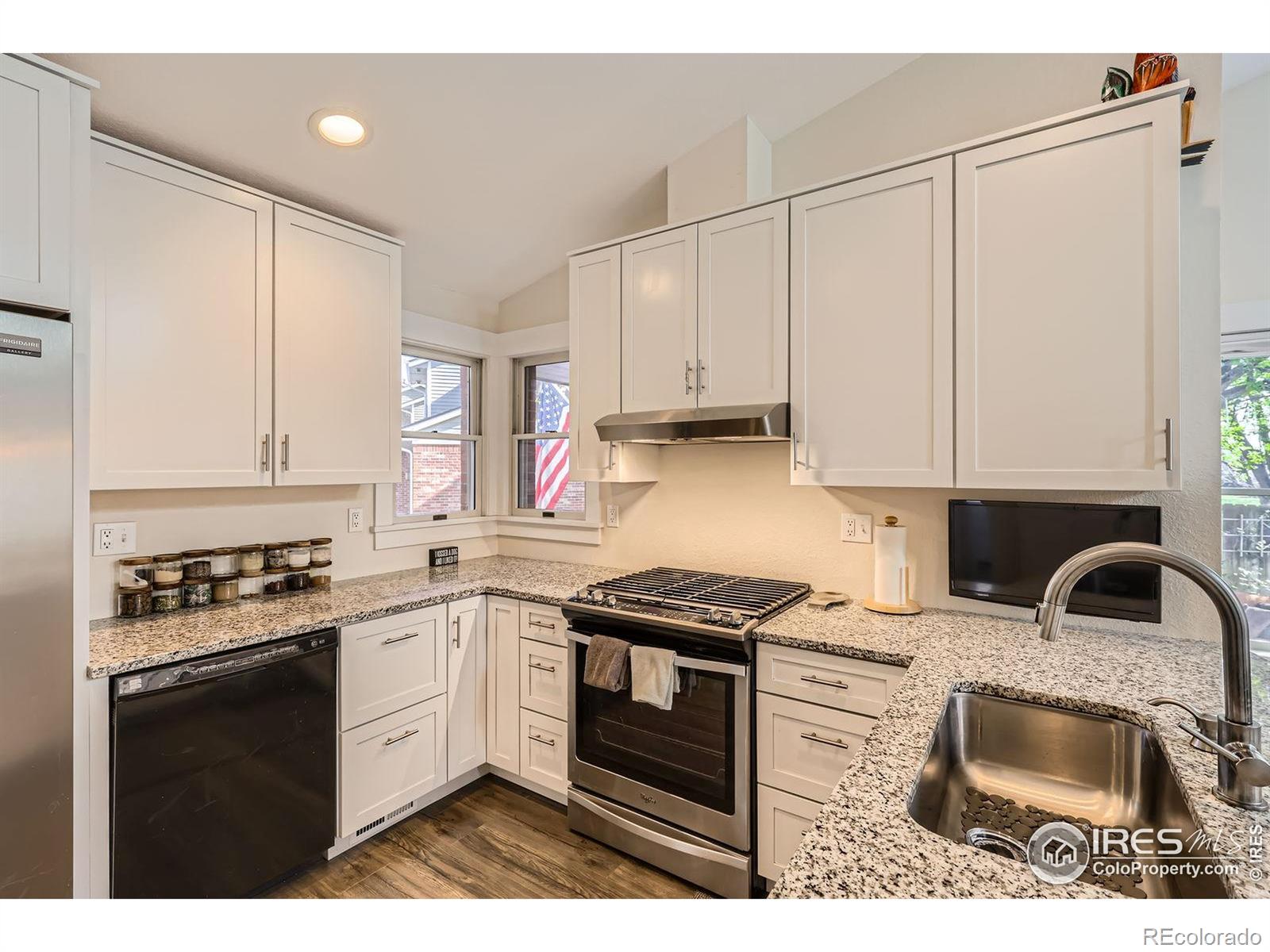 MLS Image #10 for 12342  milwaukee court,thornton, Colorado