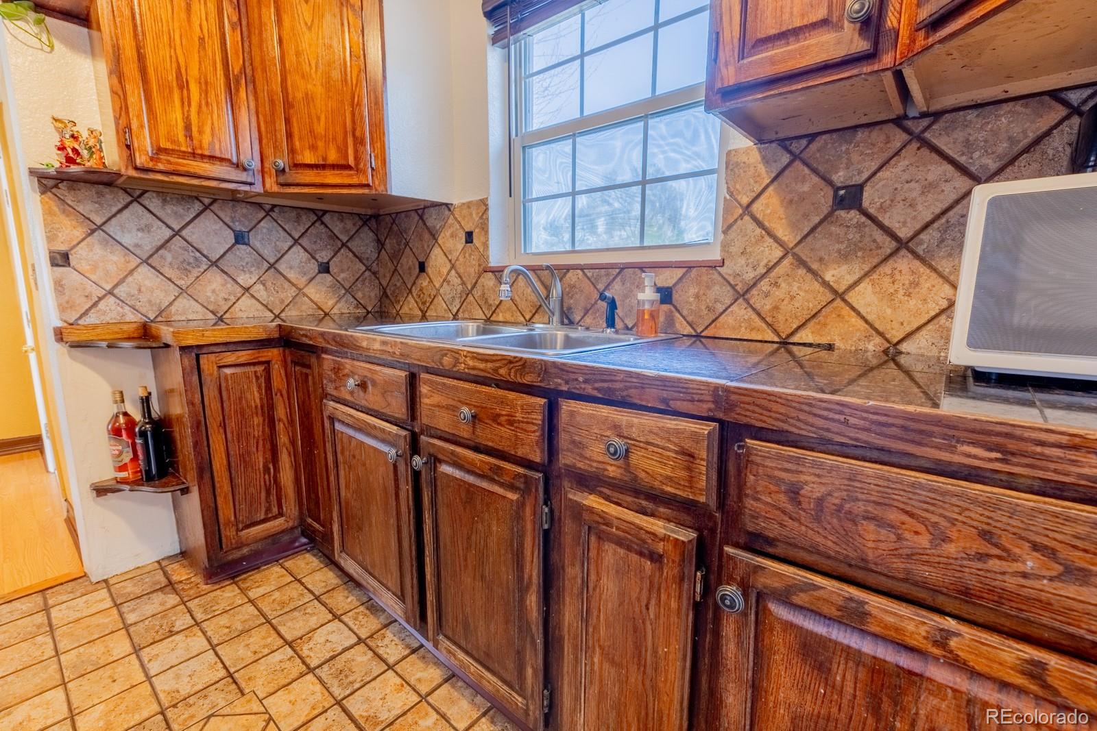 MLS Image #10 for 3021  grape street,denver, Colorado
