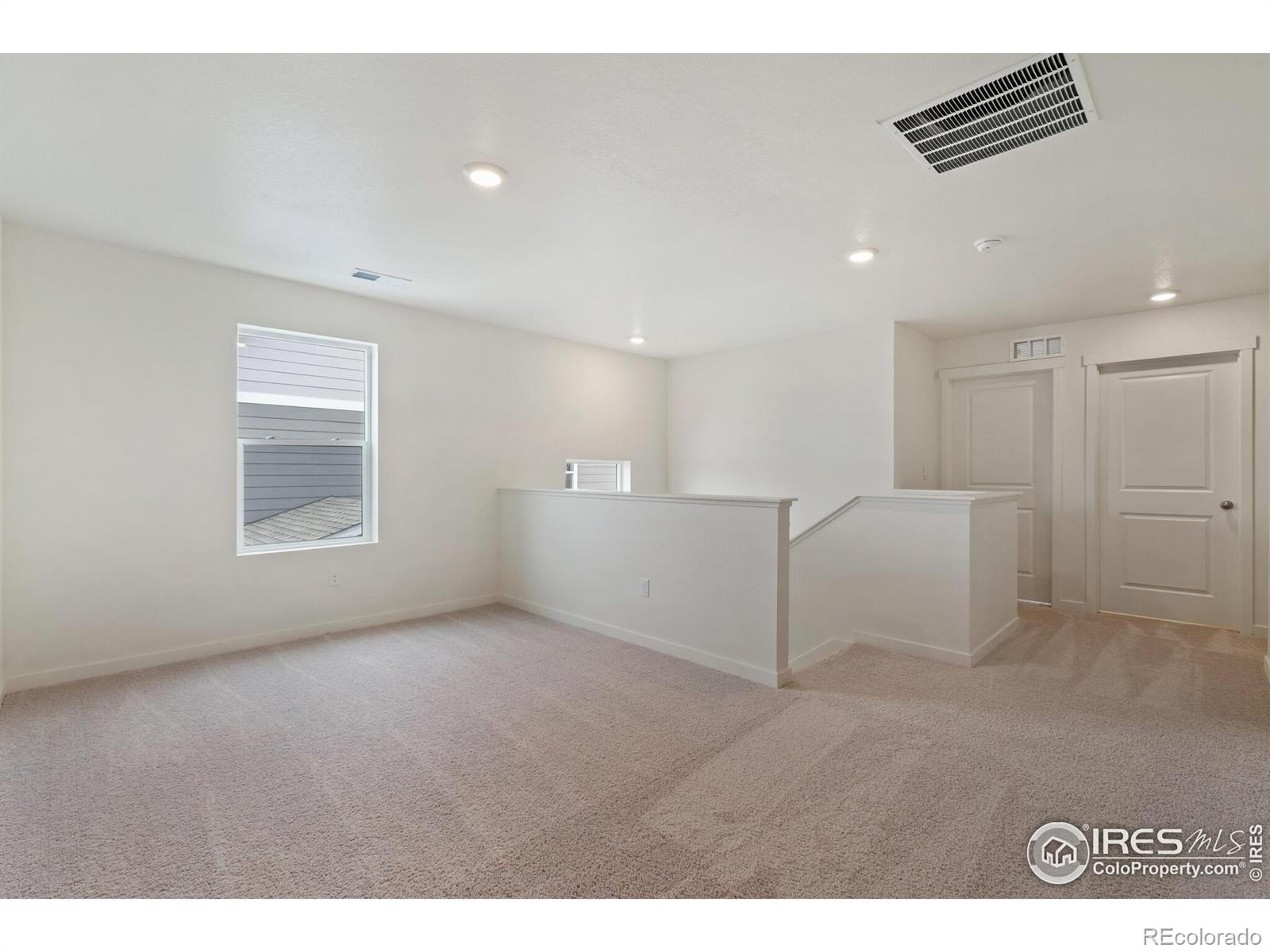 MLS Image #11 for 342  hummingbird lane,johnstown, Colorado