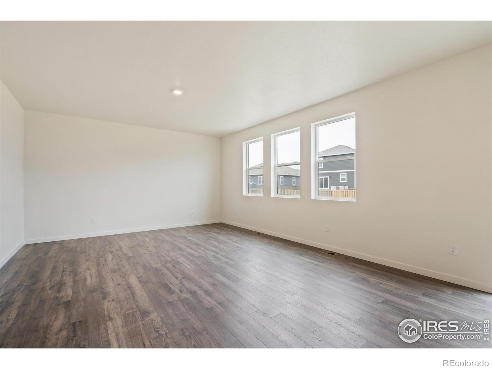 MLS Image #2 for 342  hummingbird lane,johnstown, Colorado