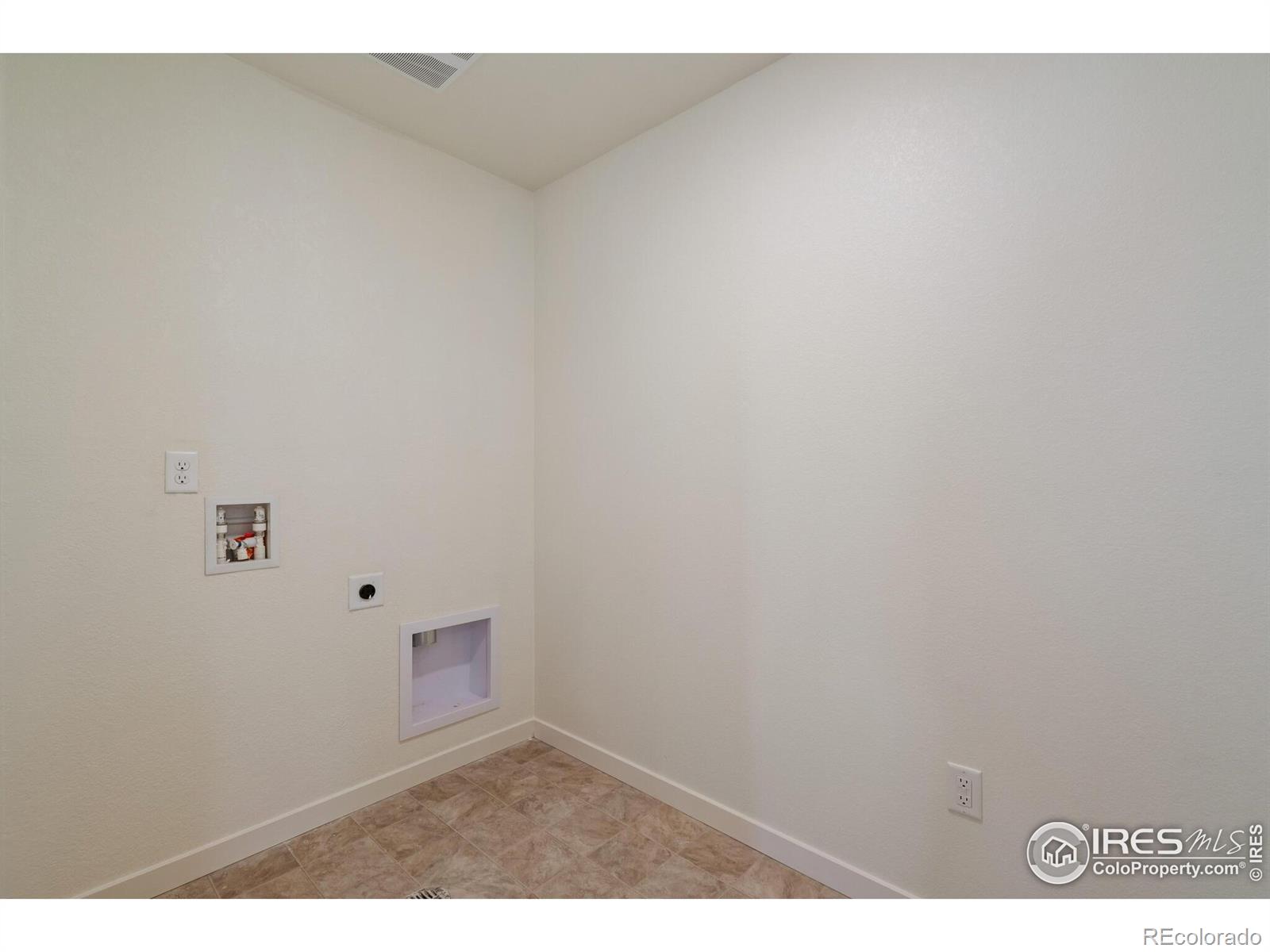 MLS Image #24 for 342  hummingbird lane,johnstown, Colorado