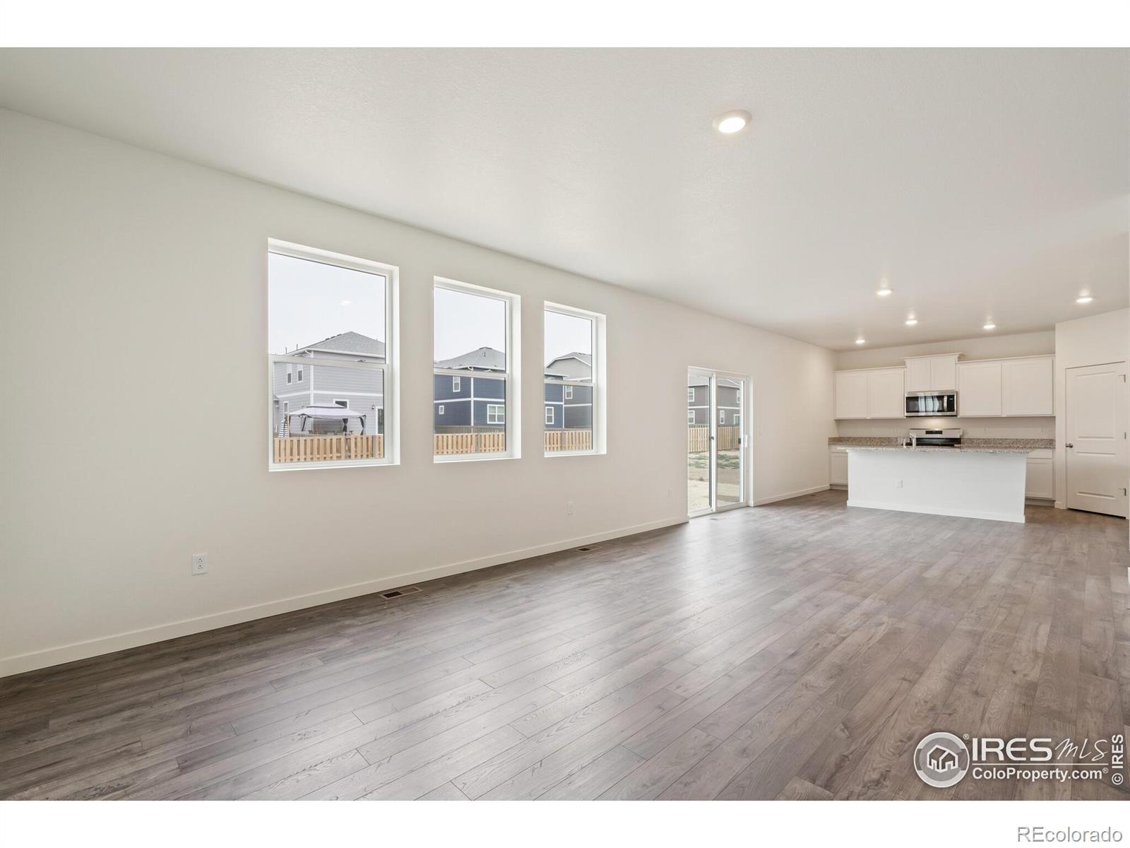 MLS Image #3 for 342  hummingbird lane,johnstown, Colorado