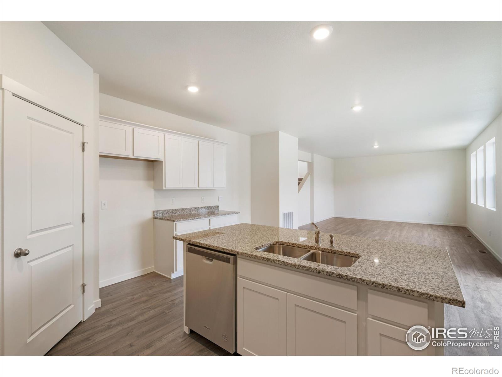 MLS Image #9 for 342  hummingbird lane,johnstown, Colorado