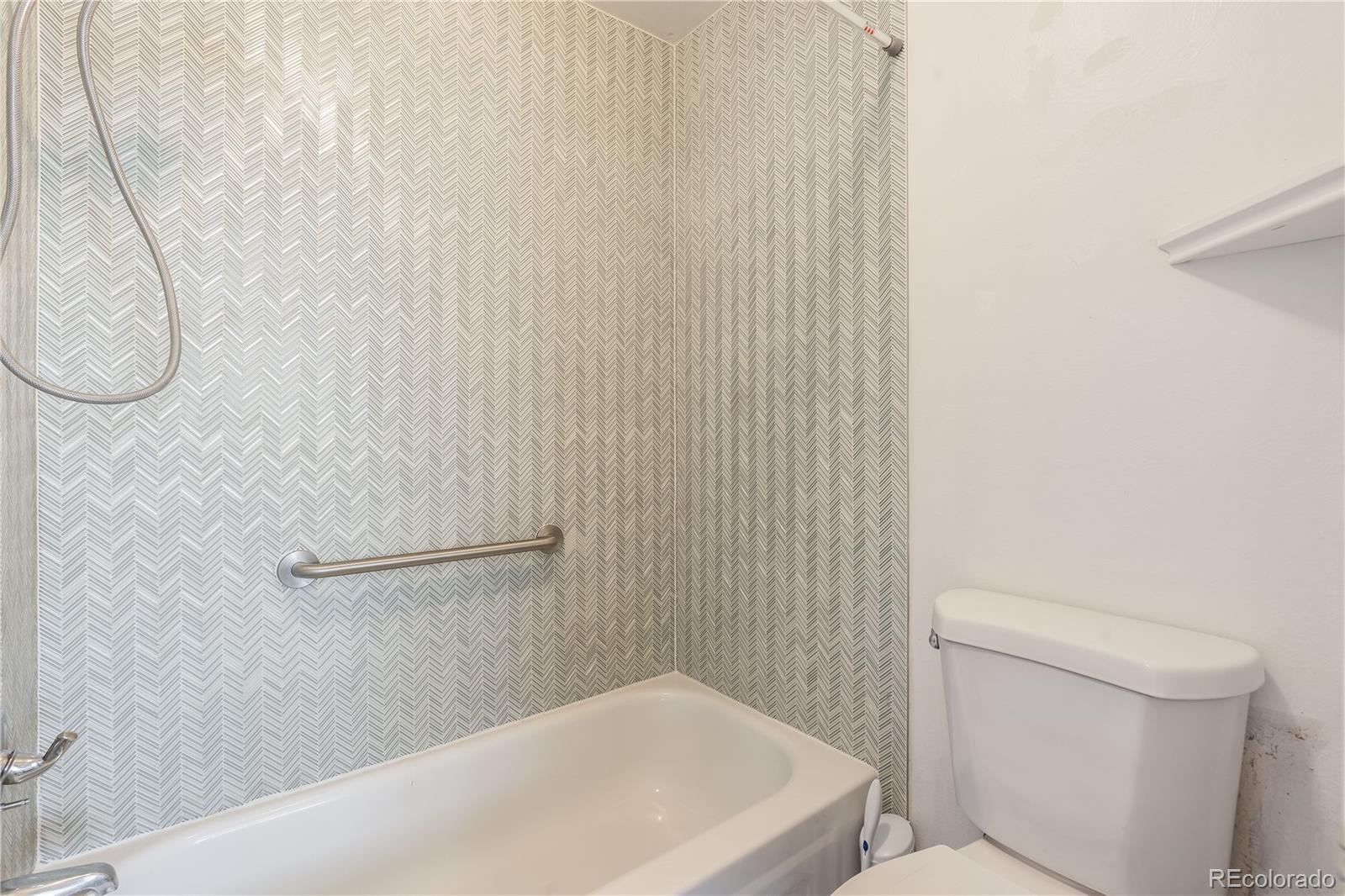 MLS Image #16 for 2314 s troy street,aurora, Colorado