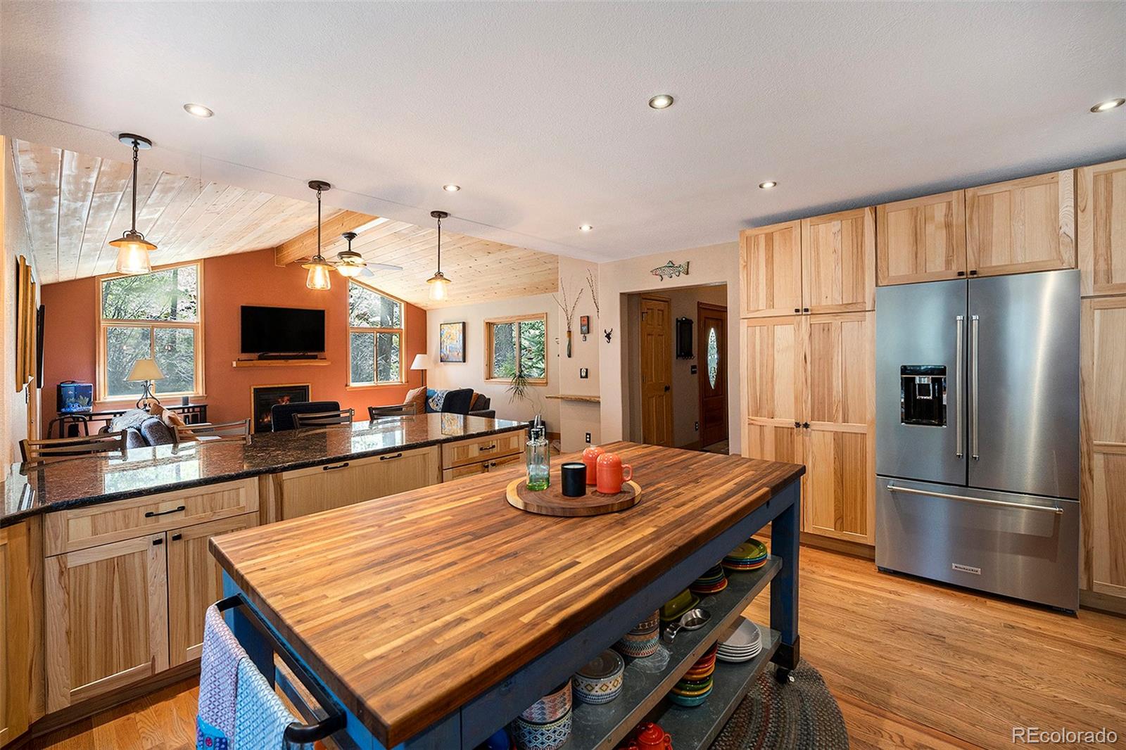 MLS Image #10 for 8722 s ault lane,morrison, Colorado