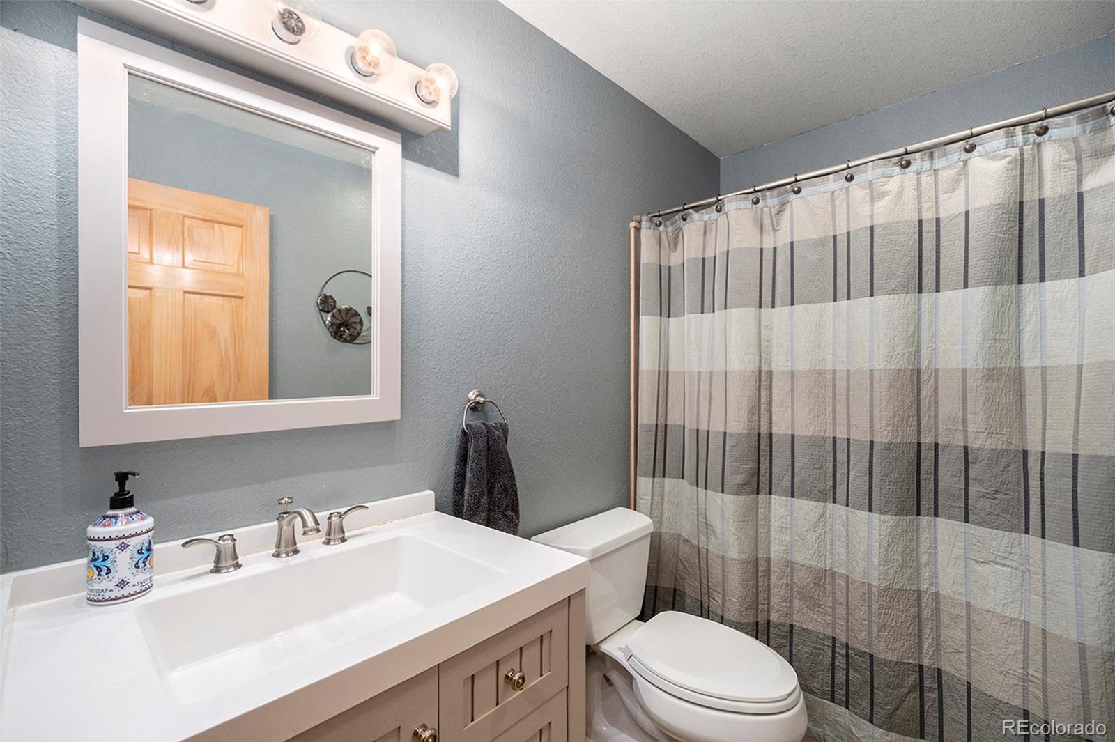 MLS Image #18 for 8722 s ault lane,morrison, Colorado