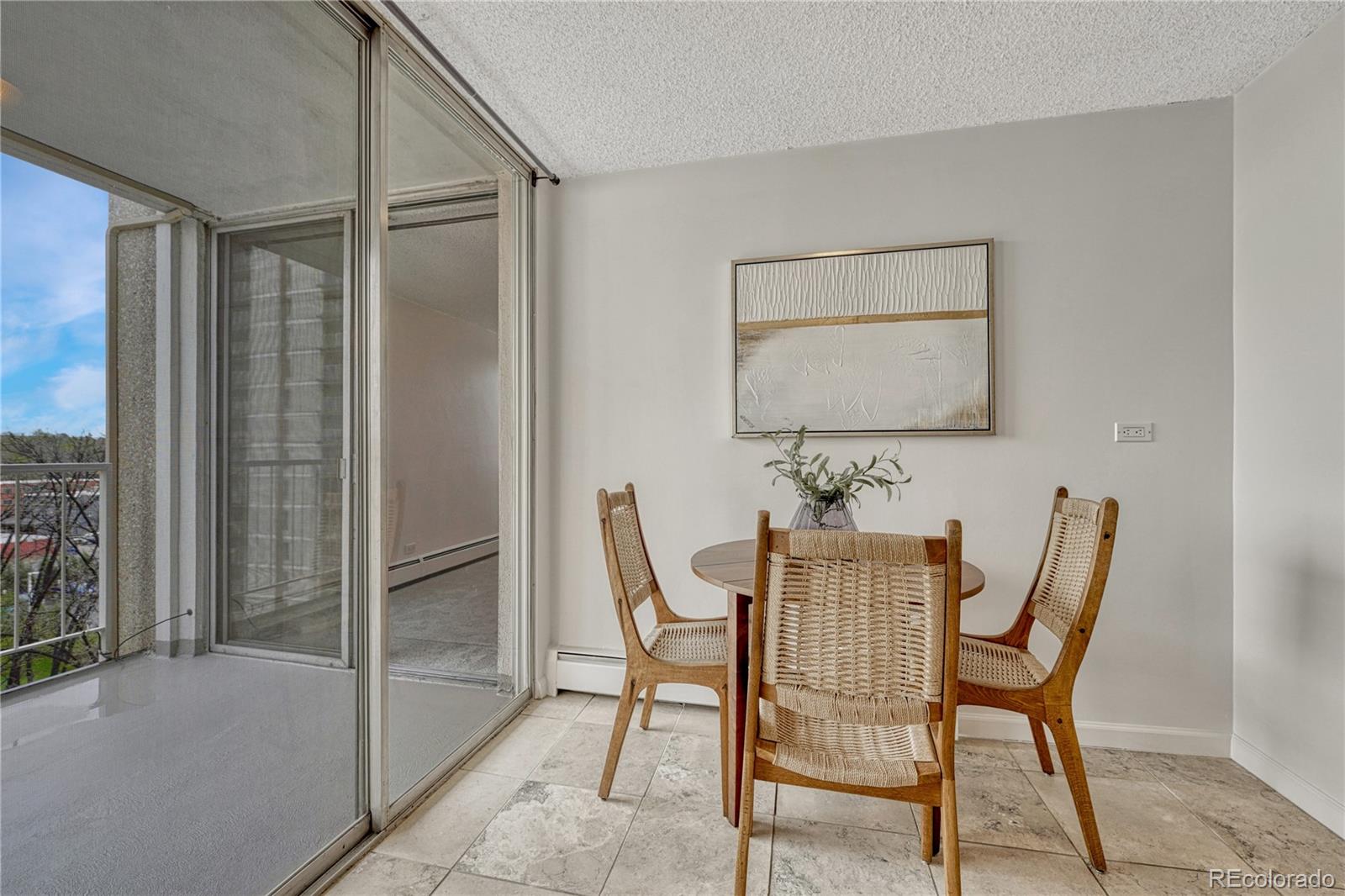 MLS Image #14 for 4800 e hale parkway,denver, Colorado