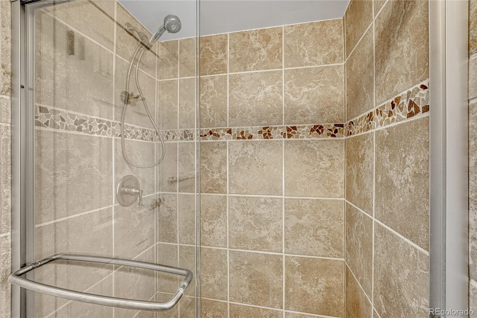 MLS Image #23 for 4800 e hale parkway,denver, Colorado