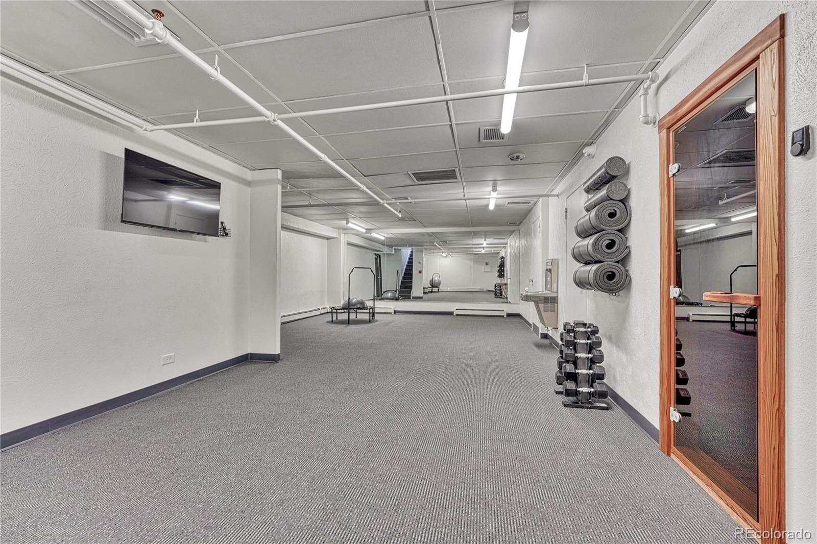 MLS Image #38 for 4800 e hale parkway,denver, Colorado