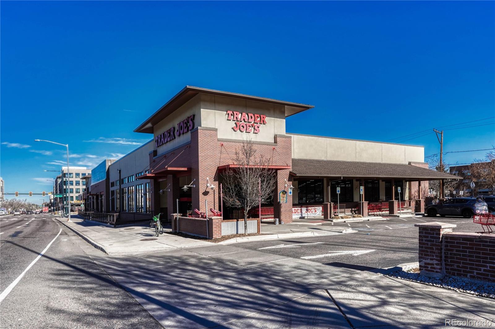 MLS Image #48 for 4800 e hale parkway,denver, Colorado