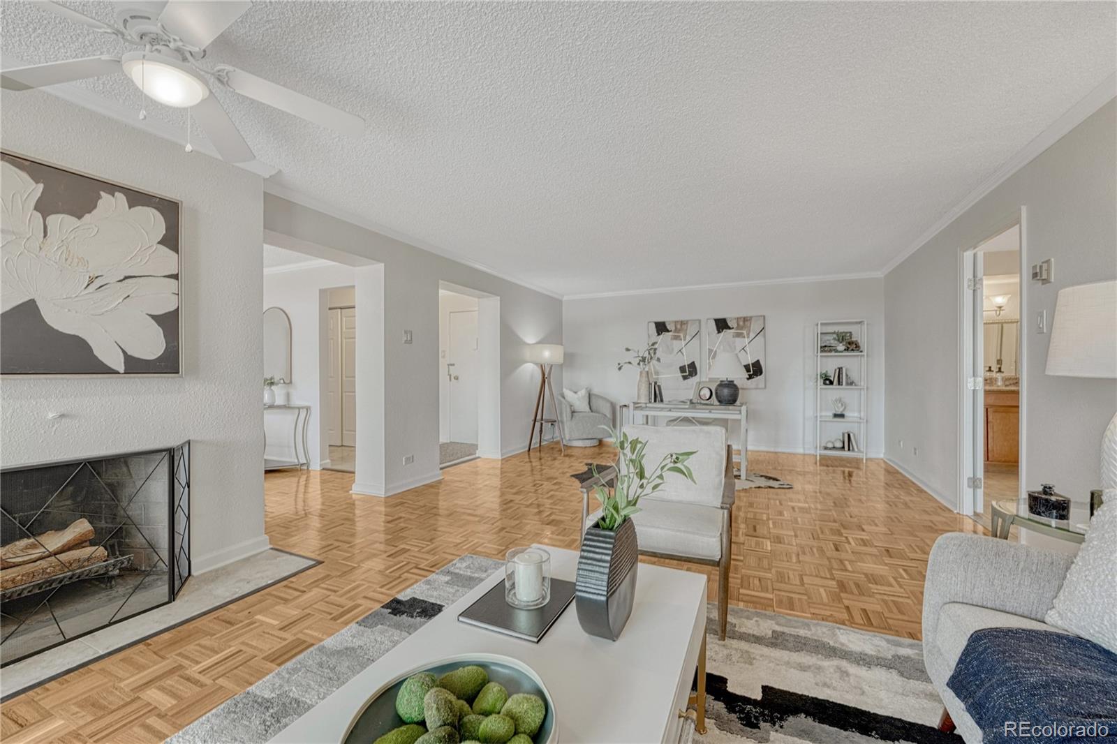 MLS Image #6 for 4800 e hale parkway,denver, Colorado