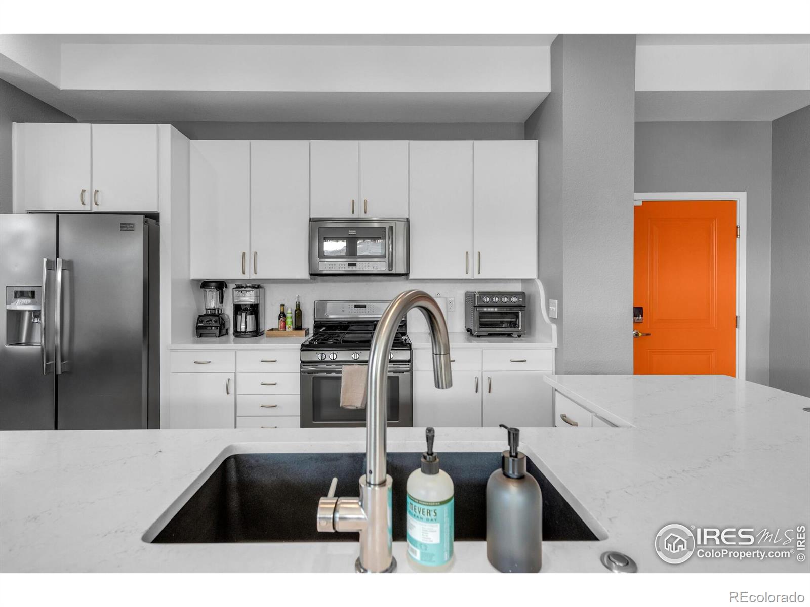 MLS Image #11 for 1820  mary lane,boulder, Colorado