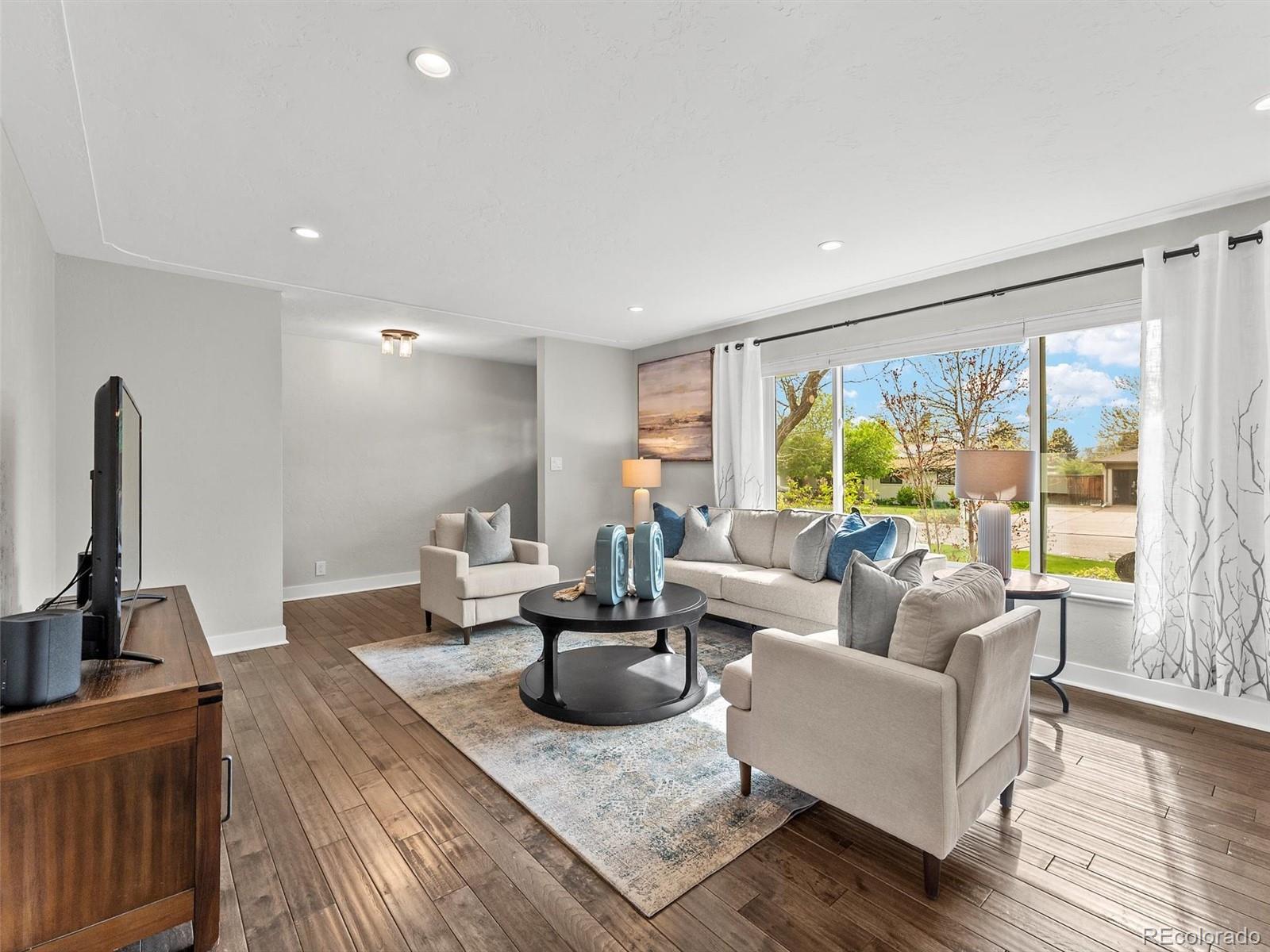 MLS Image #7 for 3052 s gilpin street,denver, Colorado
