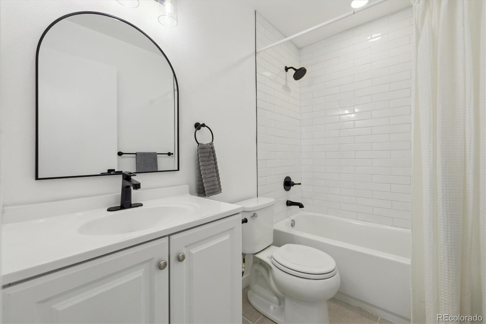 MLS Image #10 for 2120  oak place,thornton, Colorado