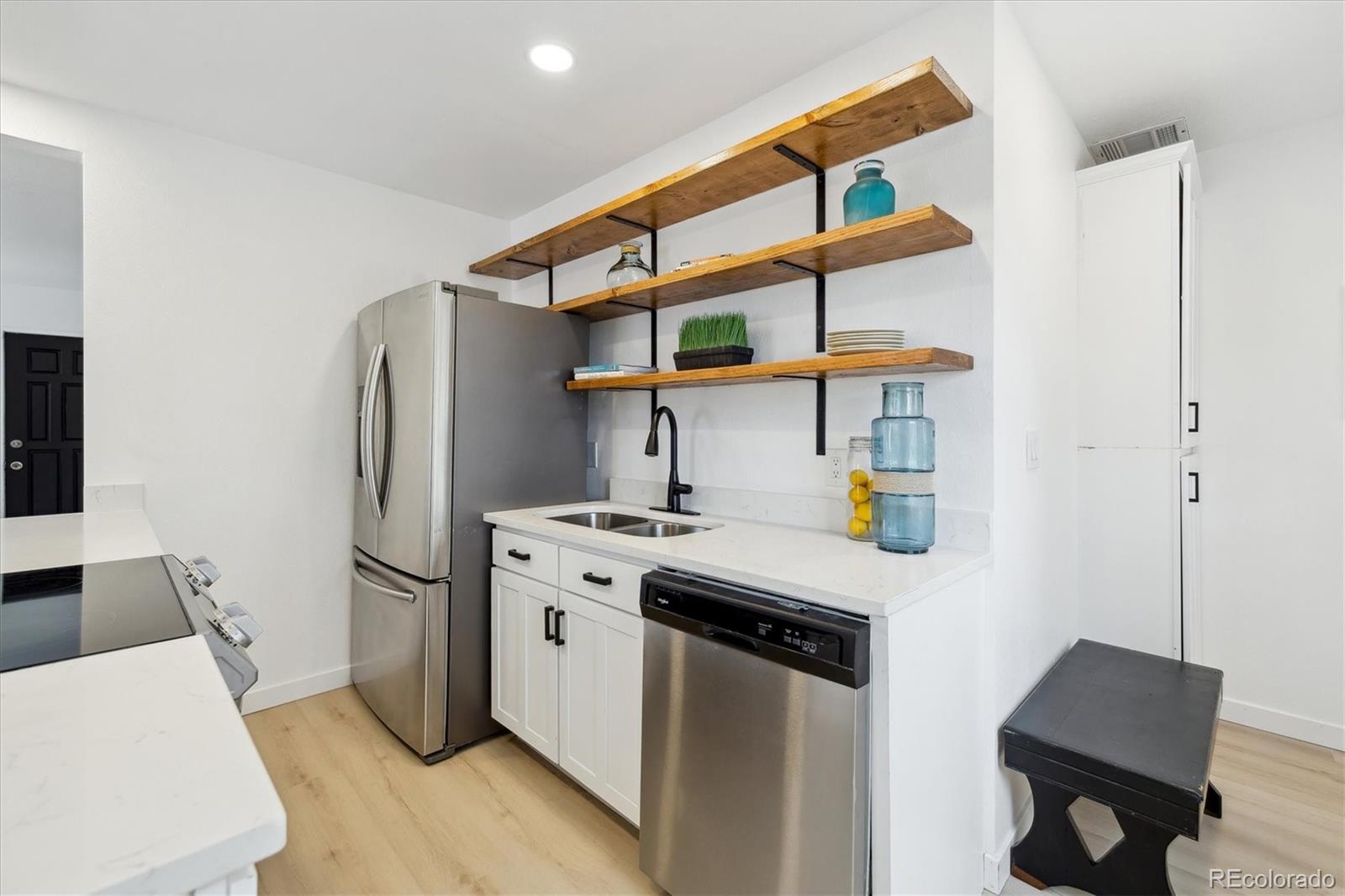 MLS Image #8 for 2120  oak place,thornton, Colorado