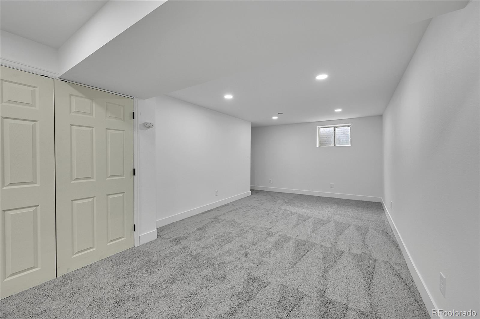 MLS Image #16 for 1557 s owens street,denver, Colorado