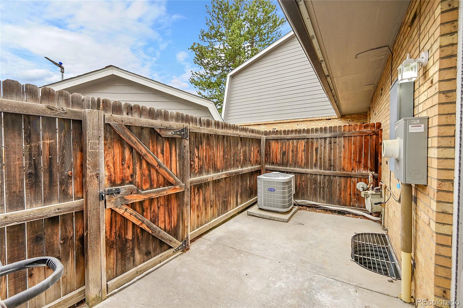 MLS Image #21 for 1557 s owens street,denver, Colorado