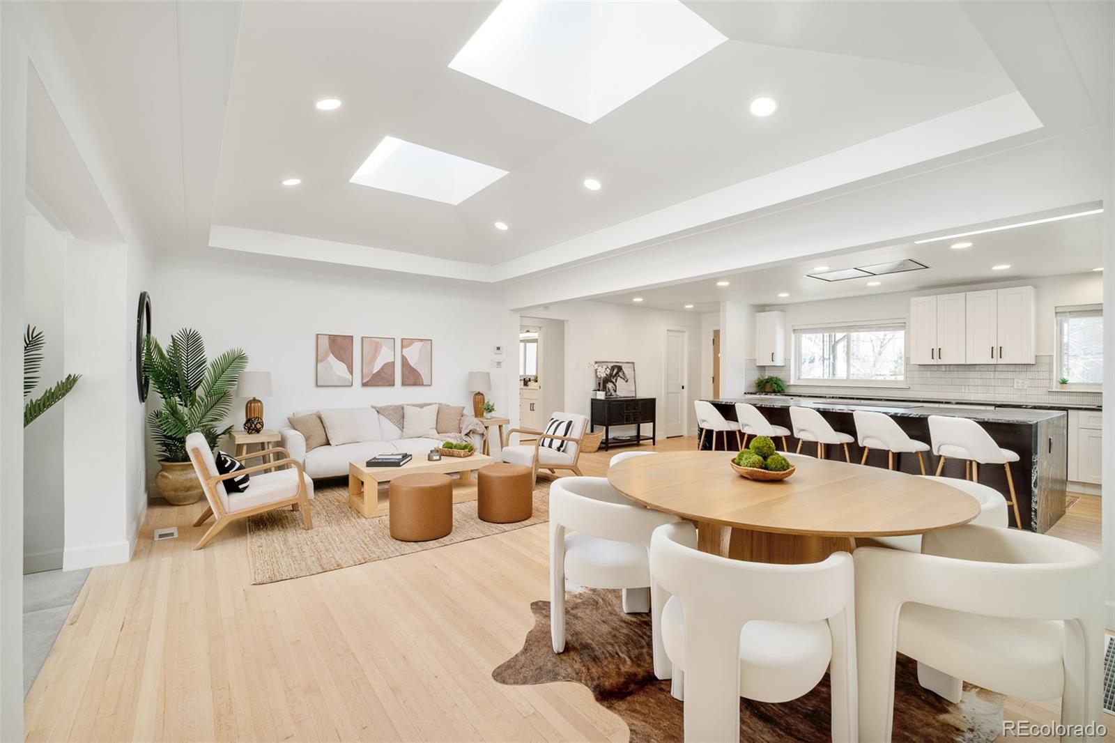 MLS Image #13 for 621  s harrison lane,denver, Colorado