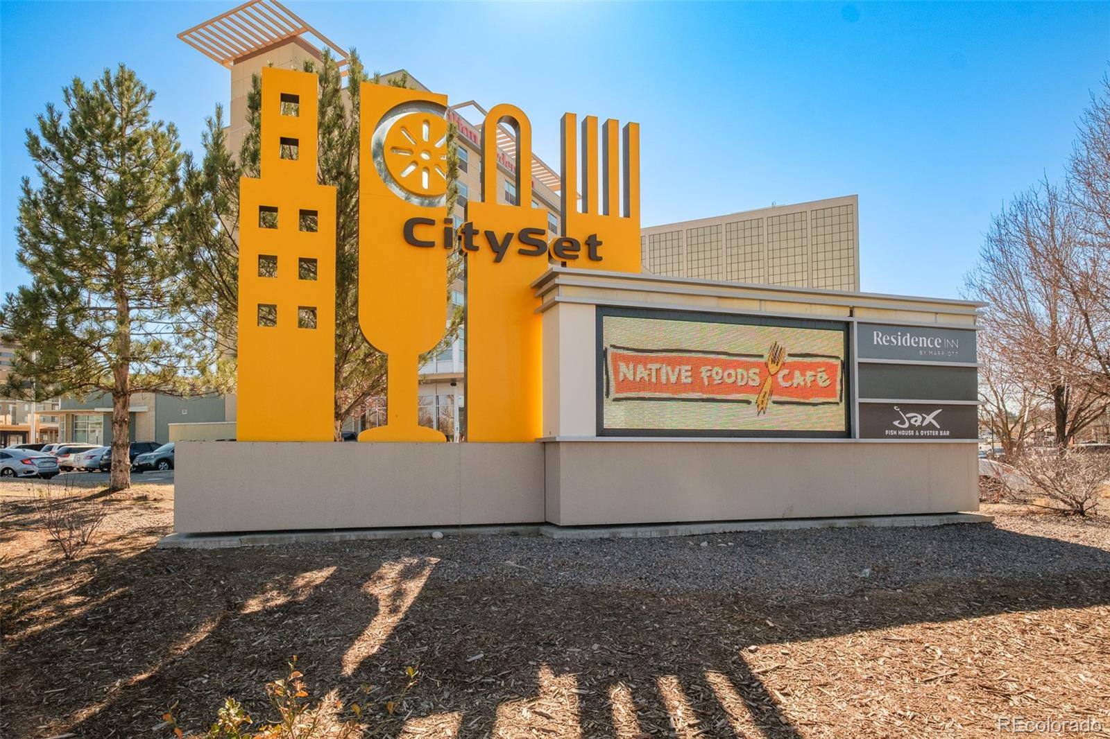 MLS Image #36 for 621  s harrison lane,denver, Colorado