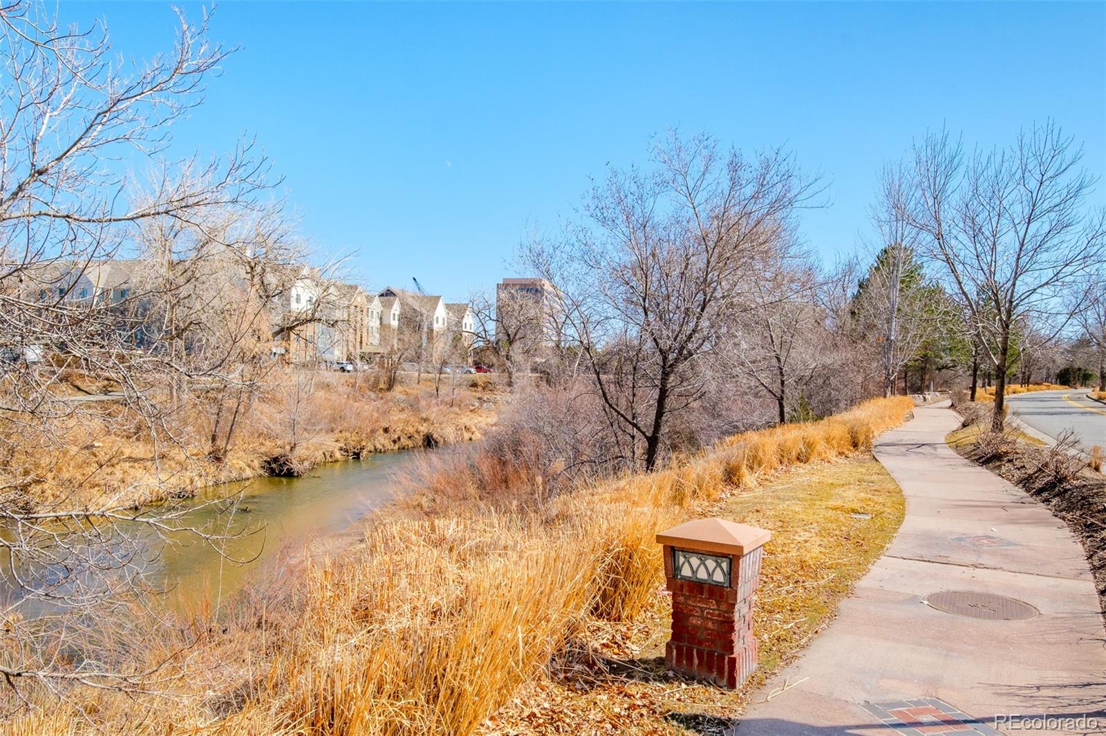 MLS Image #37 for 621  s harrison lane,denver, Colorado