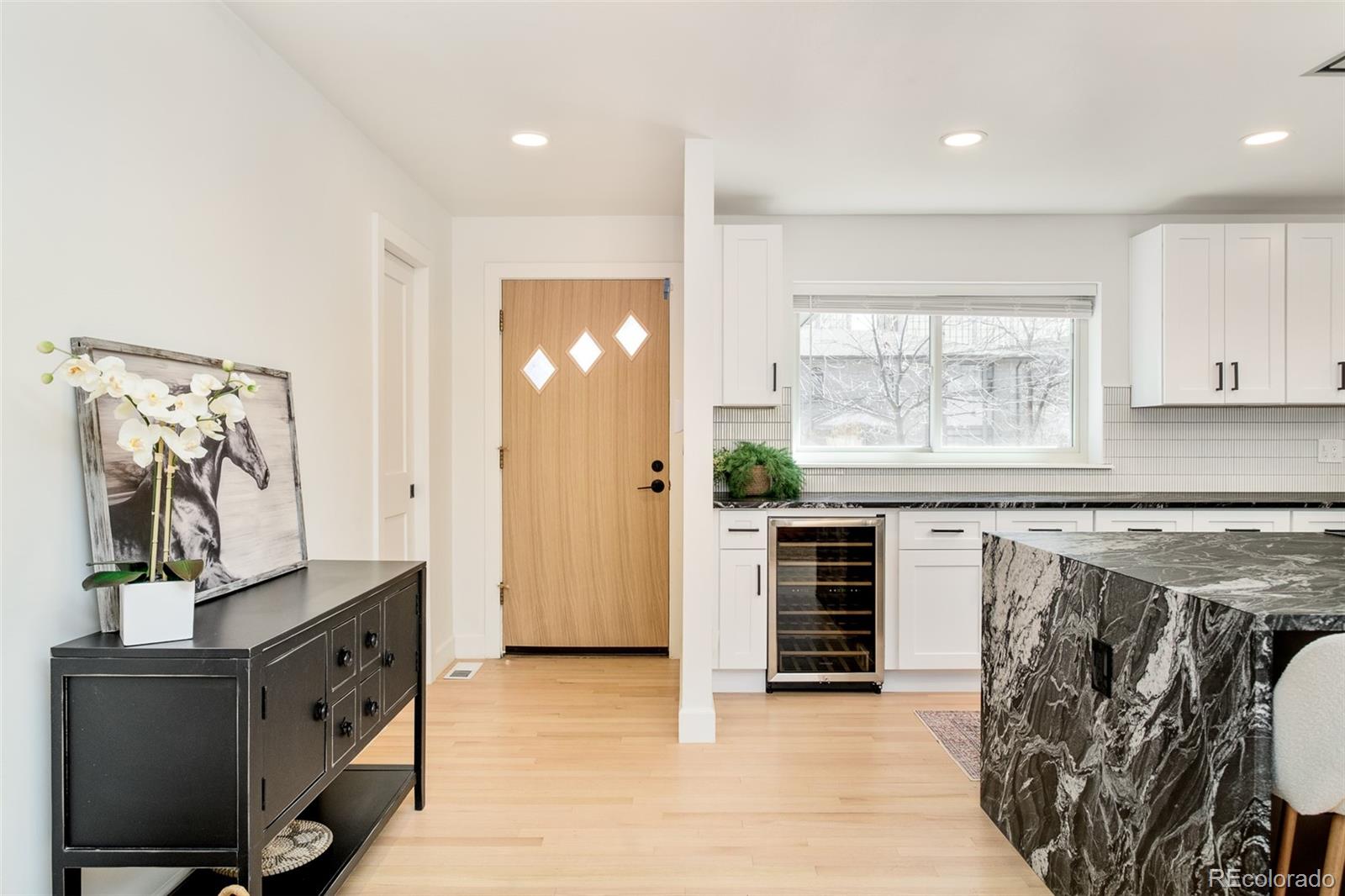 MLS Image #5 for 621  s harrison lane,denver, Colorado