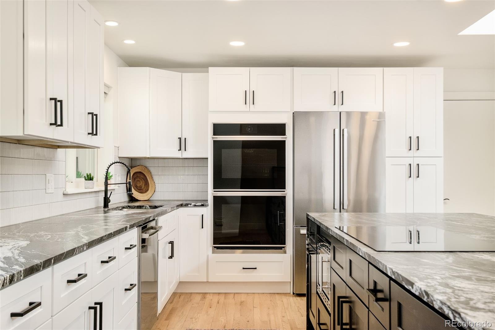 MLS Image #8 for 621  s harrison lane,denver, Colorado
