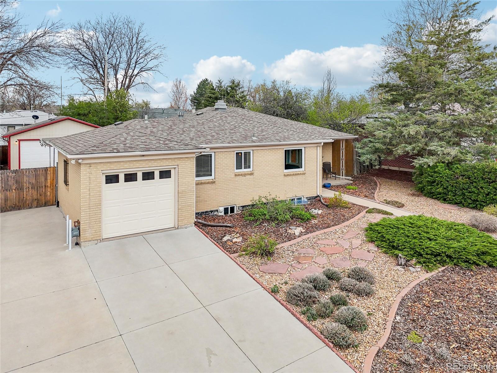 MLS Image #37 for 5540 e jewell avenue,denver, Colorado