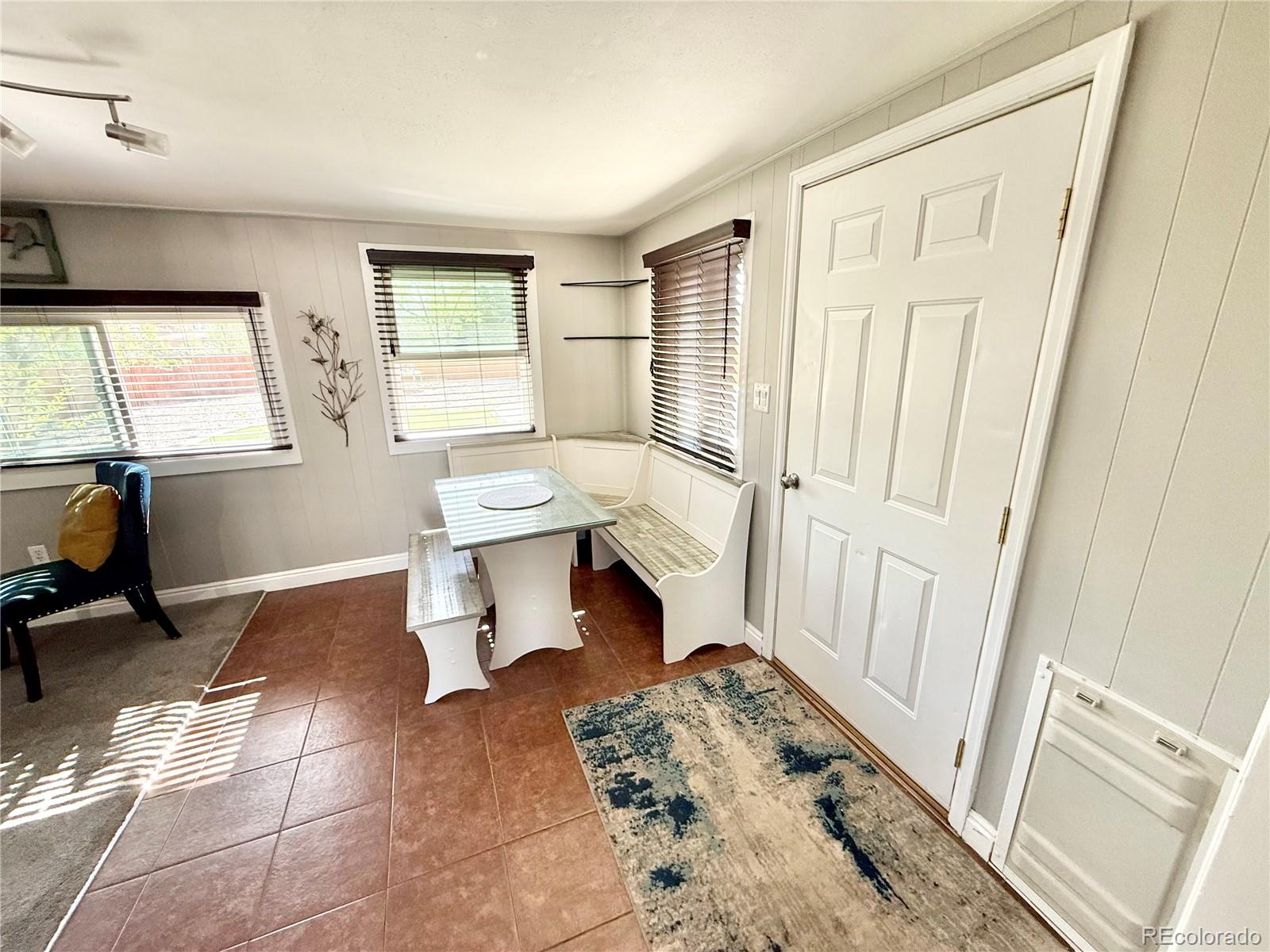MLS Image #6 for 8590  faraday street,denver, Colorado