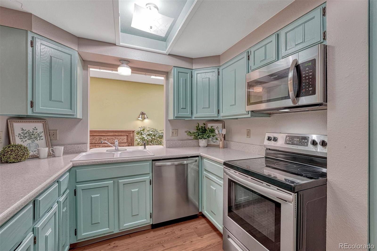 MLS Image #13 for 2091  sussex lane,colorado springs, Colorado