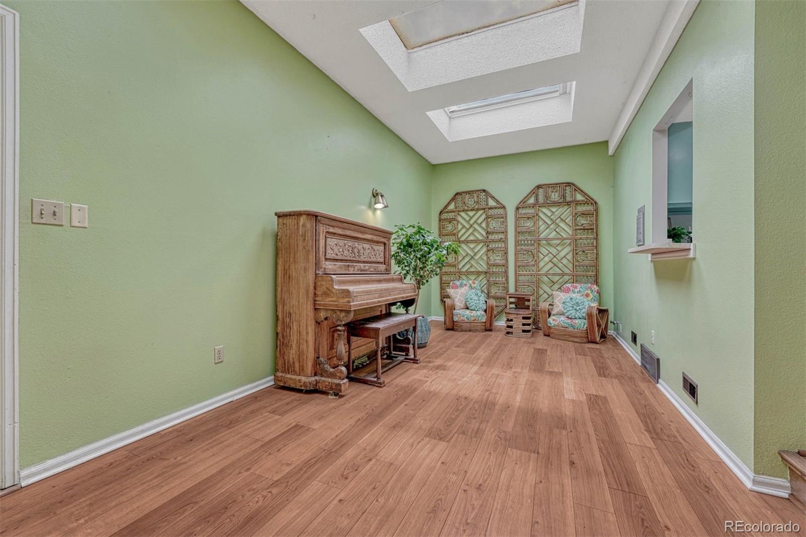 MLS Image #17 for 2091  sussex lane,colorado springs, Colorado