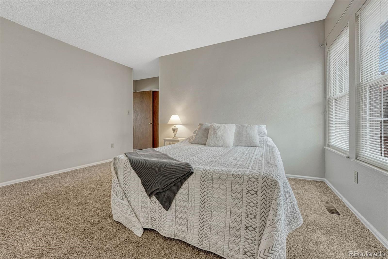 MLS Image #27 for 2091  sussex lane,colorado springs, Colorado