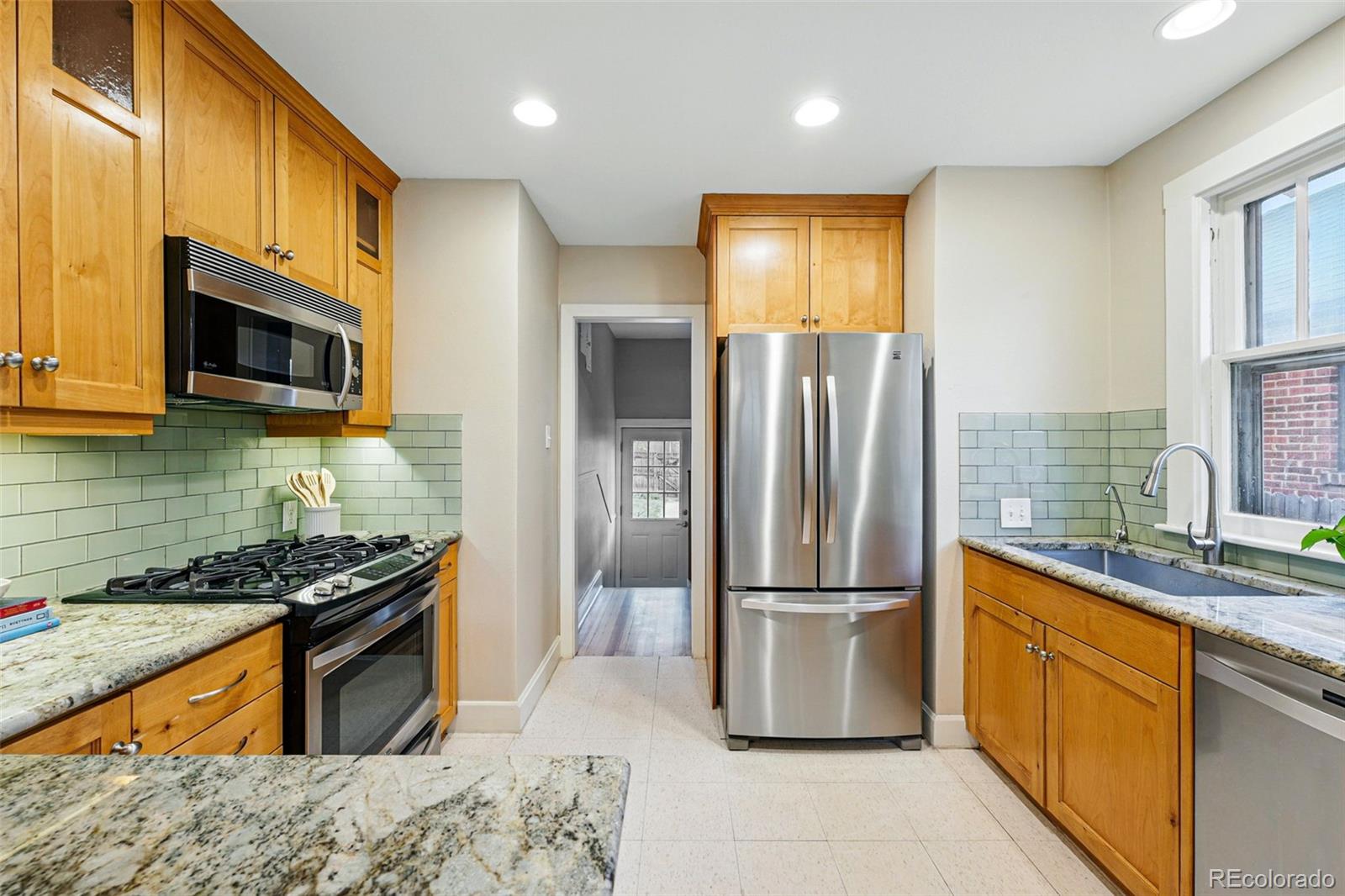 MLS Image #13 for 1312  ash street,denver, Colorado