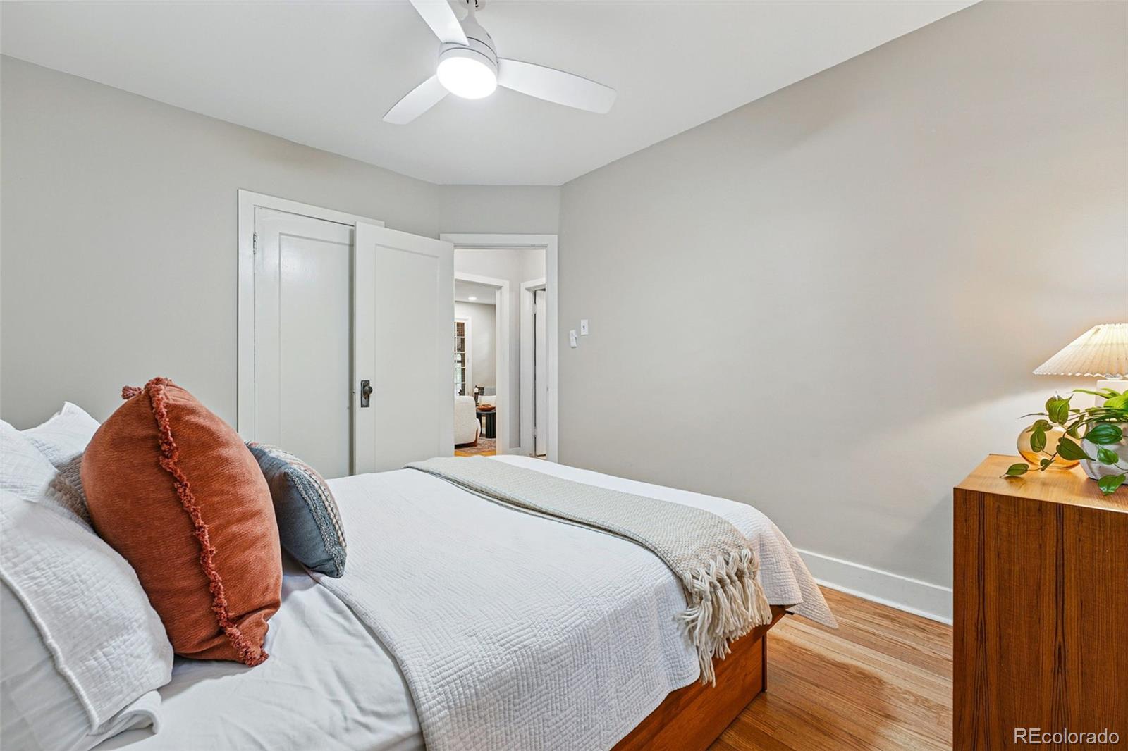 MLS Image #18 for 1312  ash street,denver, Colorado