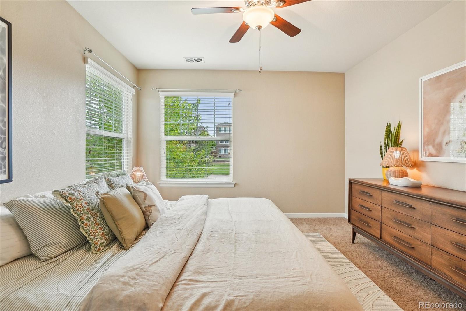 MLS Image #29 for 2605  gray wolf loop,broomfield, Colorado