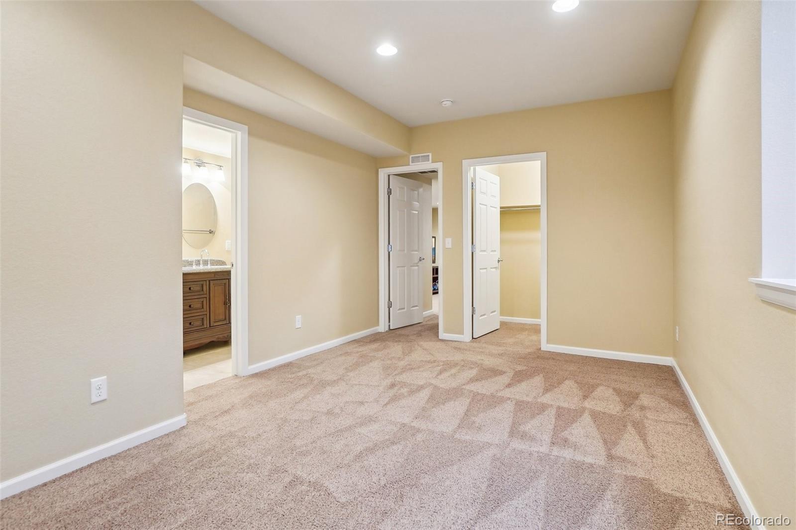 MLS Image #35 for 2605  gray wolf loop,broomfield, Colorado