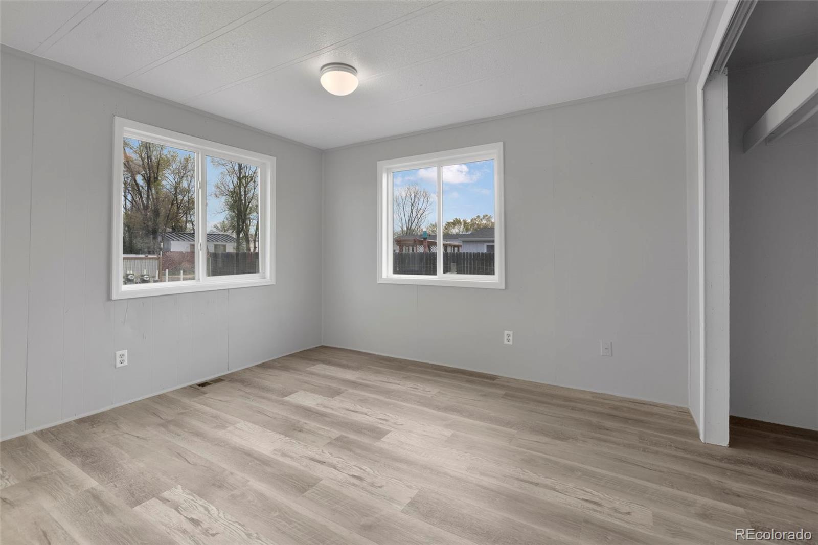 MLS Image #11 for 101  larch drive,log lane village, Colorado