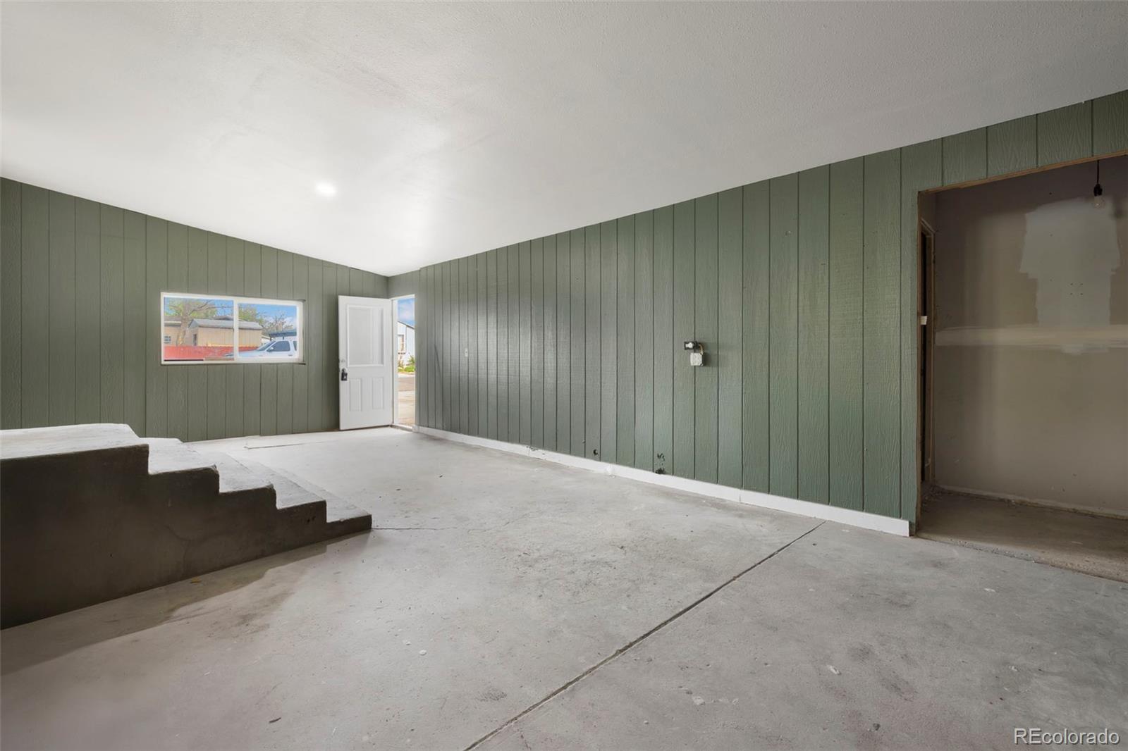 MLS Image #15 for 101  larch drive,log lane village, Colorado
