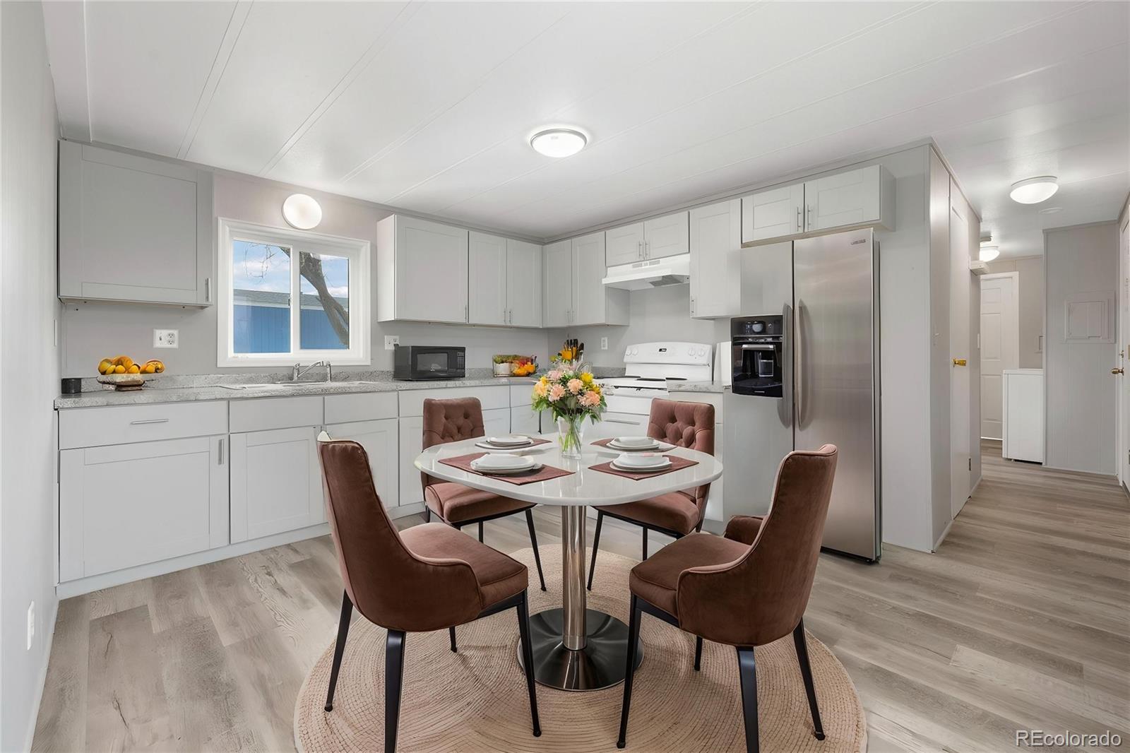 MLS Image #4 for 101  larch drive,log lane village, Colorado